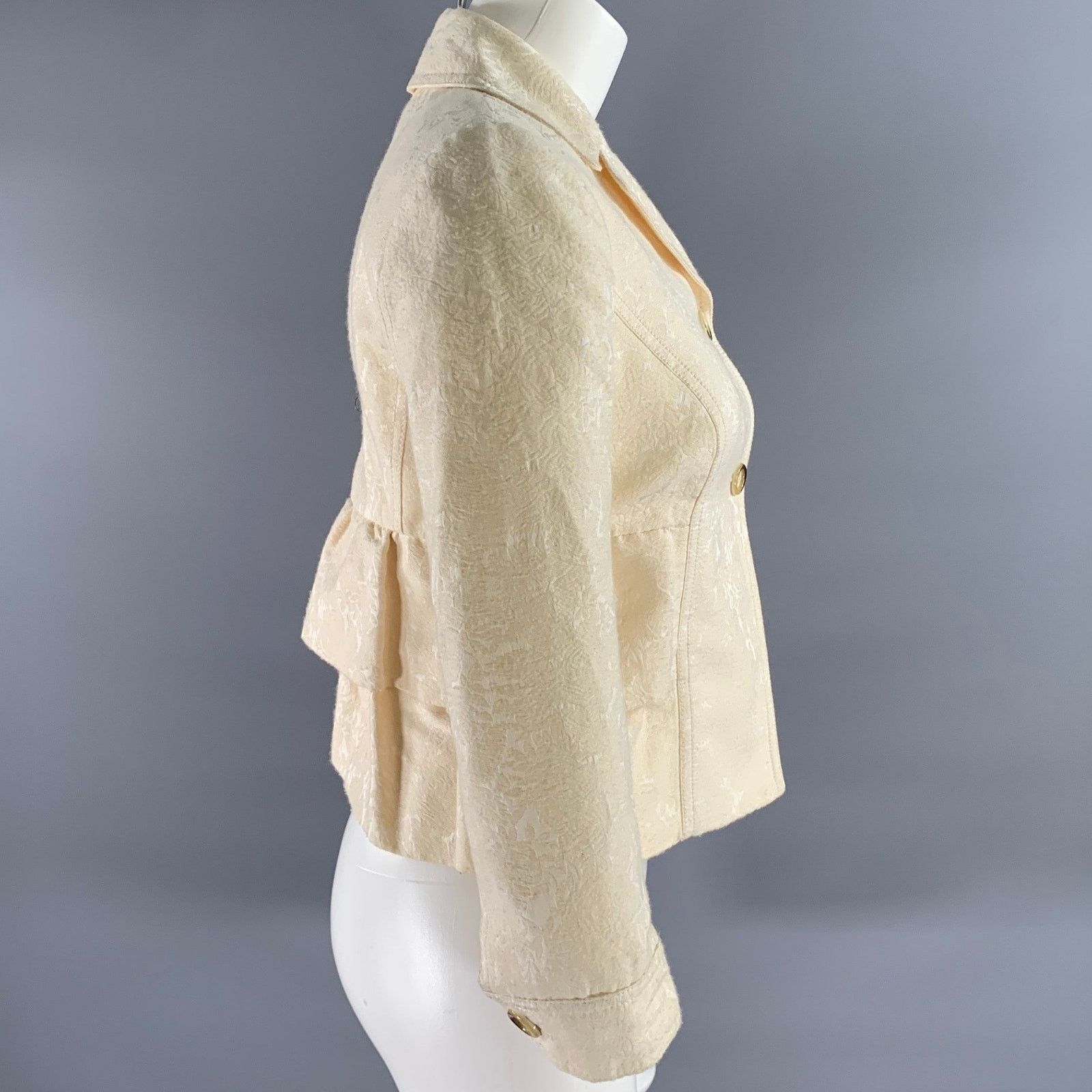 Valentino VALENTINO Size 4 Cream Floral Jacquard Cropped Jacket Size S / US 4 / IT 40 - 3 Thumbnail