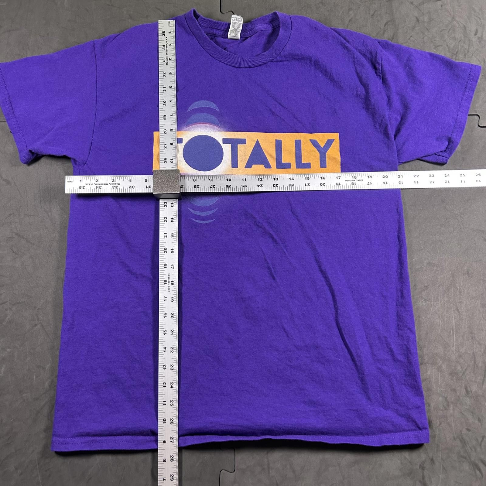 Gildan Vintage looking Purple Graphic Men's T-Shirt Size US L / EU 52-54 / 3 - 3 Thumbnail
