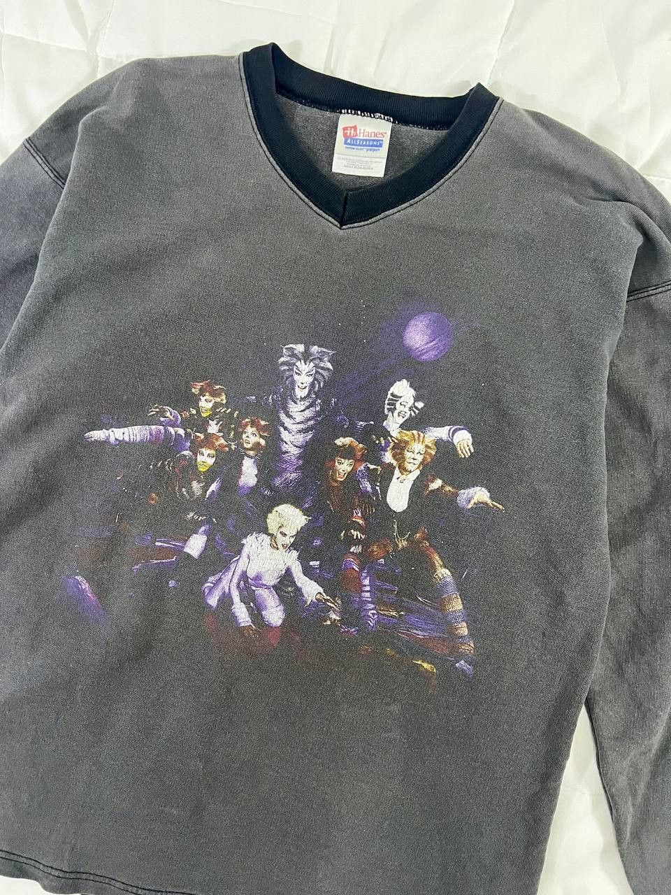 Vintage Vintage Faded Cats Movie Vneck Longsleeve Size US M / EU 48-50 / 2 - 2 Thumbnail