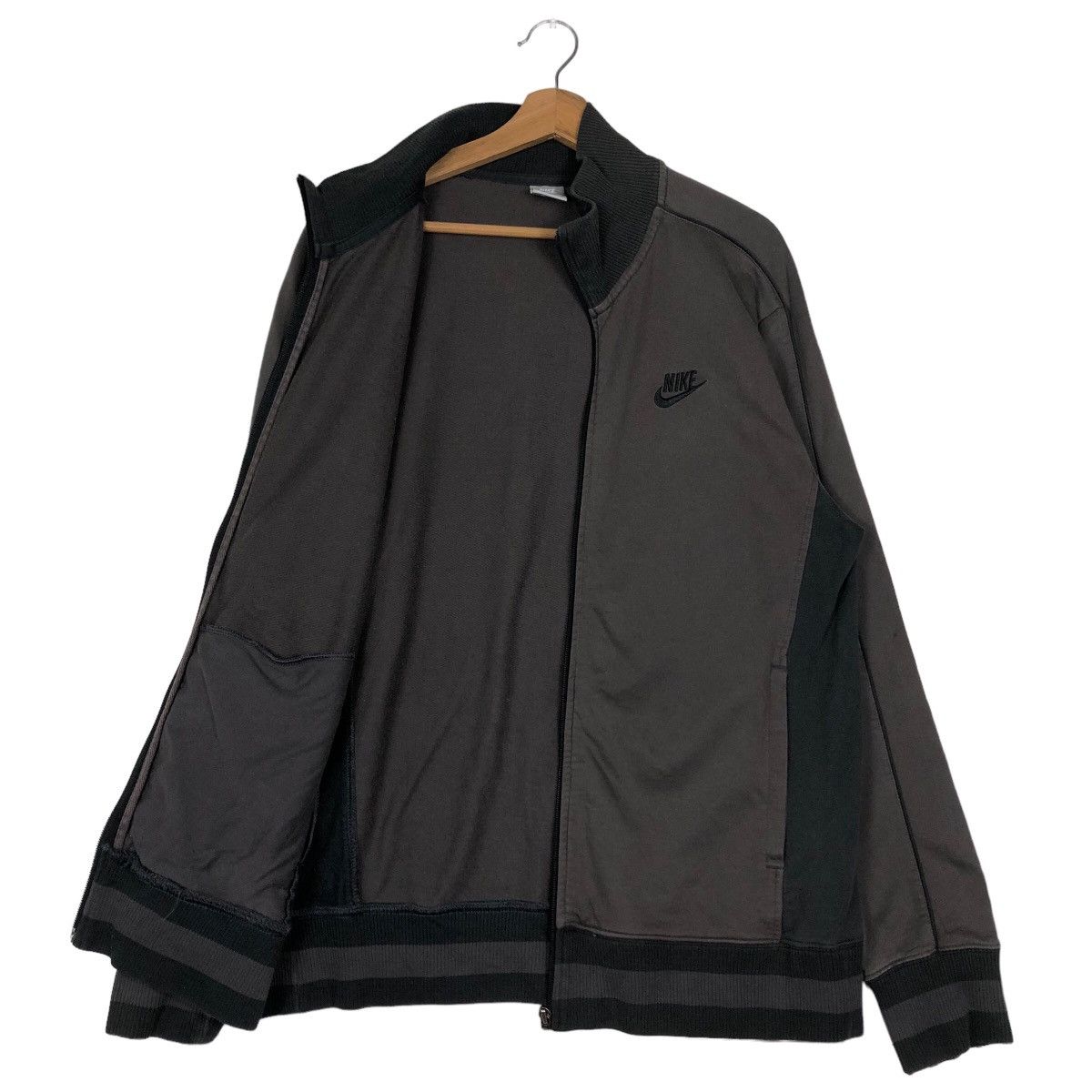Japanese Brand 🔥Vintage Bomber Jacket Nike Running Size US XL / EU 56 / 4 - 11 Thumbnail
