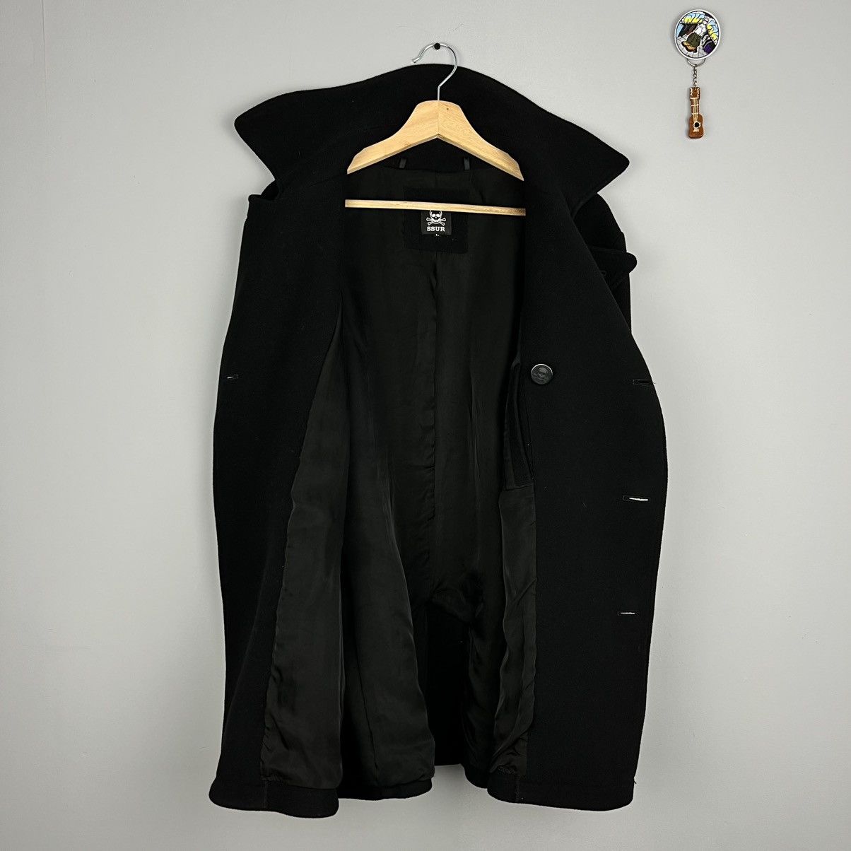 Japanese Brand × SSUR SSUR made in Japan black wool pea coat skull buttons Size US L / EU 52-54 / 3 - 3 Thumbnail