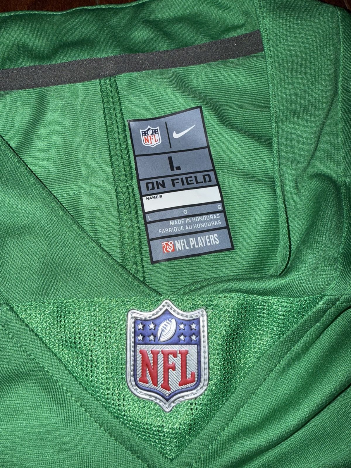 Nike Philadelphia Eagles Alternate Jalen Hurts Jersey Size US L / EU 52-54 / 3 - 4 Thumbnail