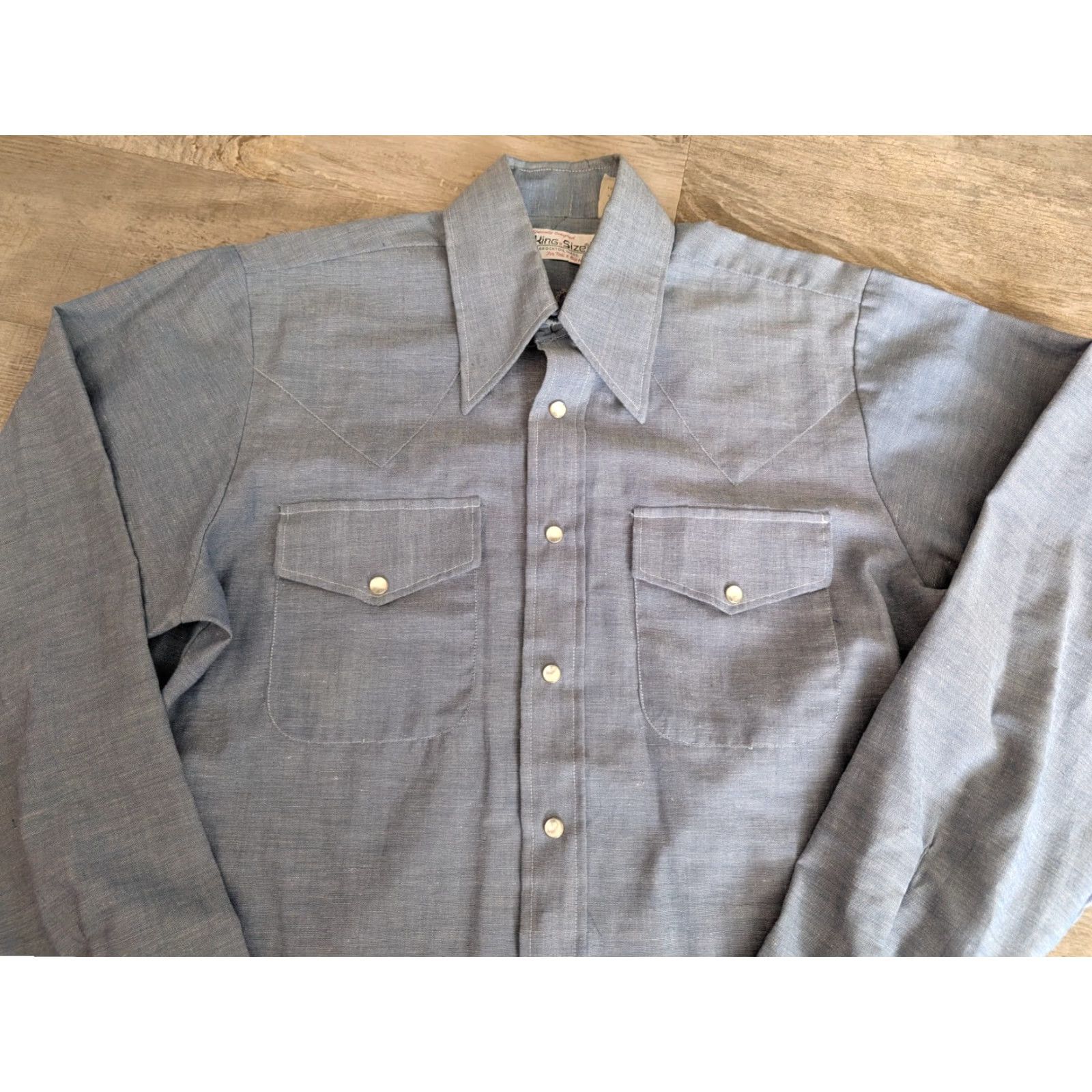 Vintage VINTAGE King Size Shirt Western Chambray Long Sleeve Dagger Collar Pearl Snap Tall Medium Size US M / EU 48-50 / 2 - 5 Thumbnail