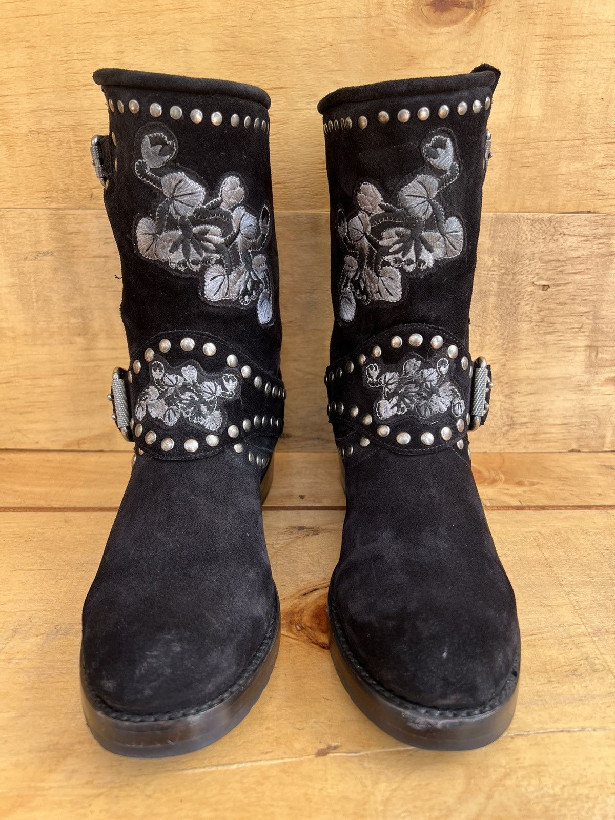 Frye Frye Women's NAT Flower Black Suede Engineer Boots Size US 7 / IT 37 - 2 Thumbnail