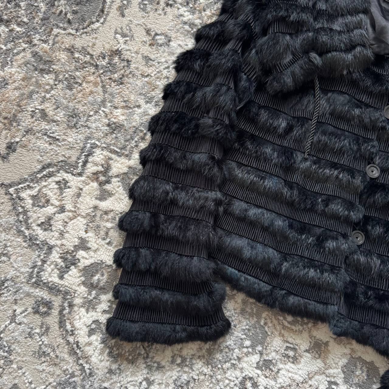 Emporio Armani Rare Emporio Armani Rabbit Fur Glam Black Jacket Size M / US 6-8 / IT 42-44 - 3 Thumbnail