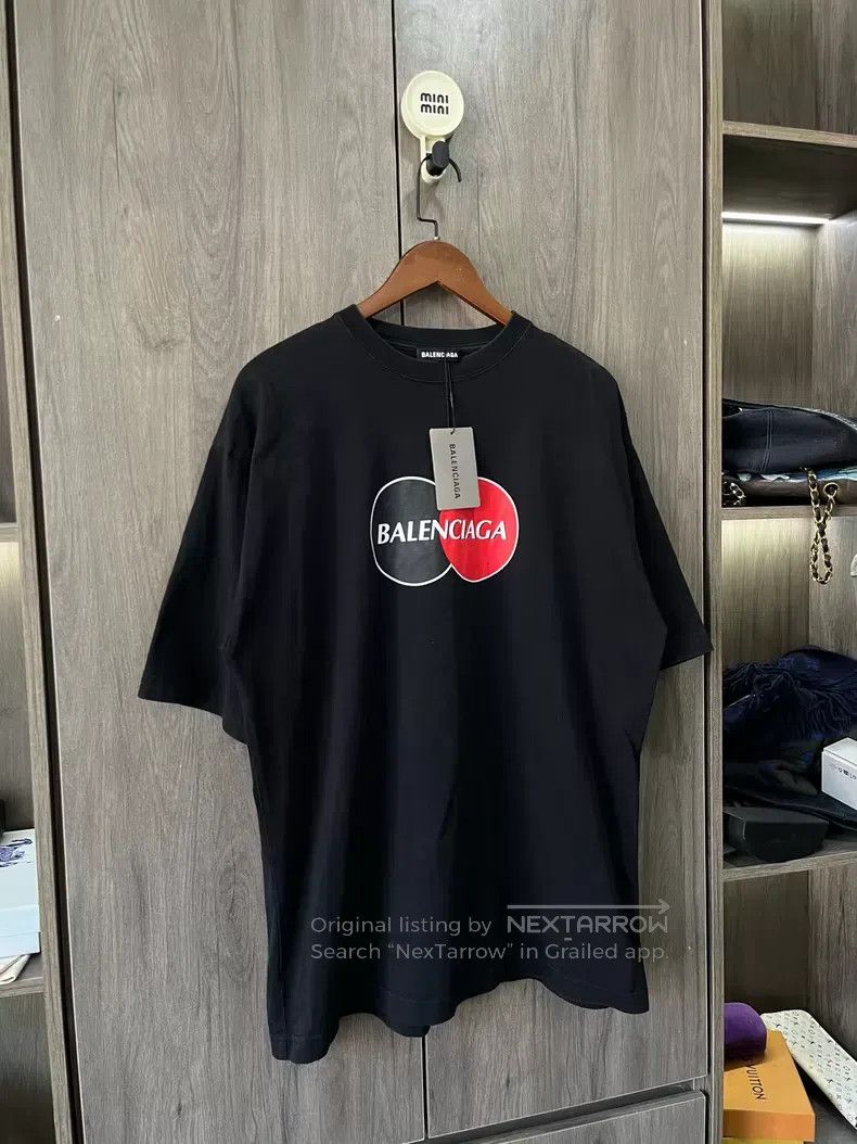 Balenciaga Balenciaga Mastercard Short Sleeve Size US M / EU 48-50 / 2 - 9 Thumbnail