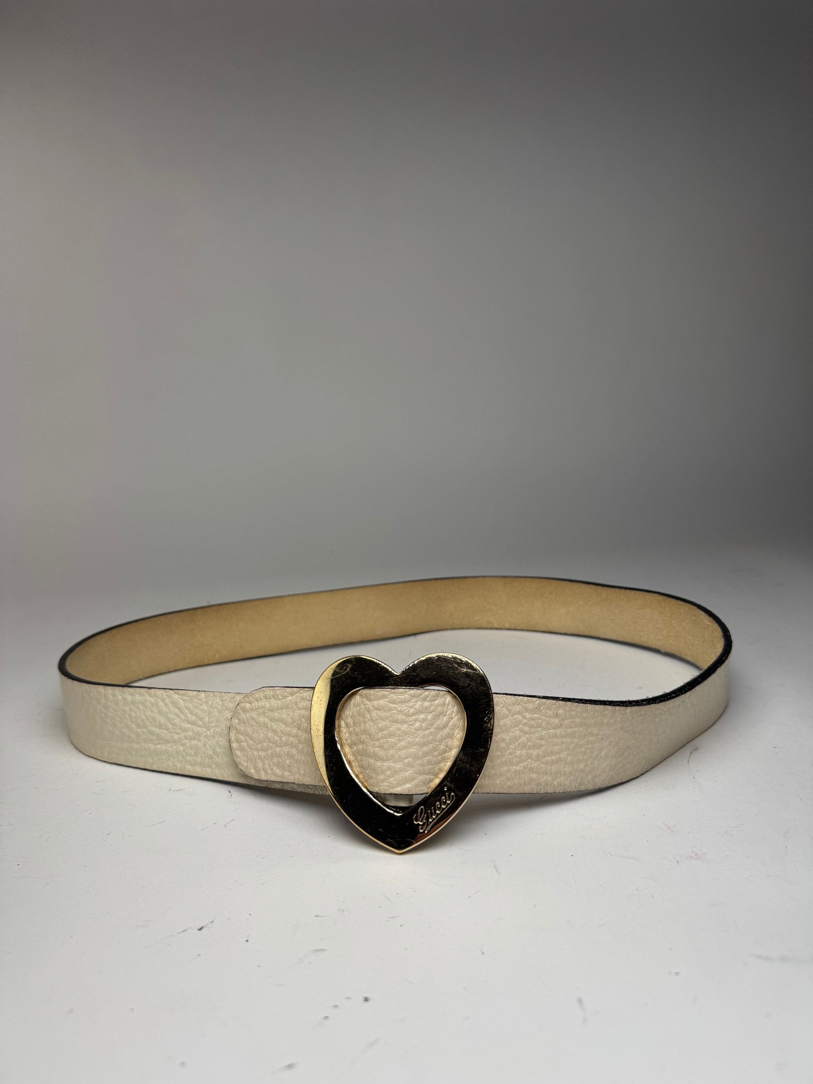Gucci Vintage Heart Leather Belt white Size ONE SIZE - 1 Thumbnail
