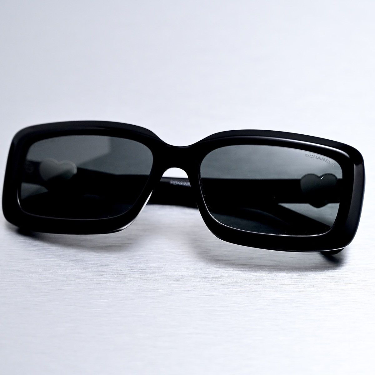 Chanel CHANEL 0CH5520 SUNGLASSES Size ONE SIZE - 8 Thumbnail