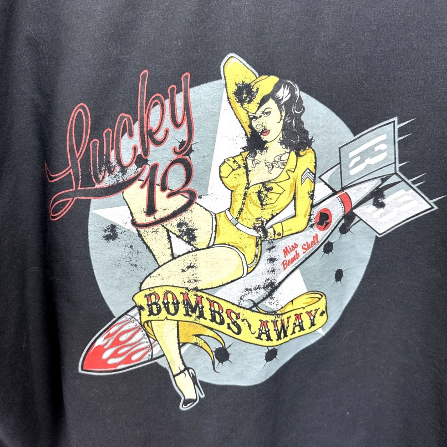 Vintage VINTAGE Lucky 13 Button Front Shirt Men’s XL Black Graphic Print Miss Bomb Shell Size US XXL / EU 58 / 5 - 2 Thumbnail