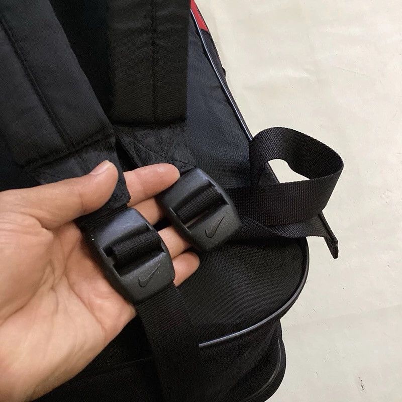 Nike × Vintage ❌Nike Big Swoosh Vintage Backpack Size ONE SIZE - 5 Thumbnail