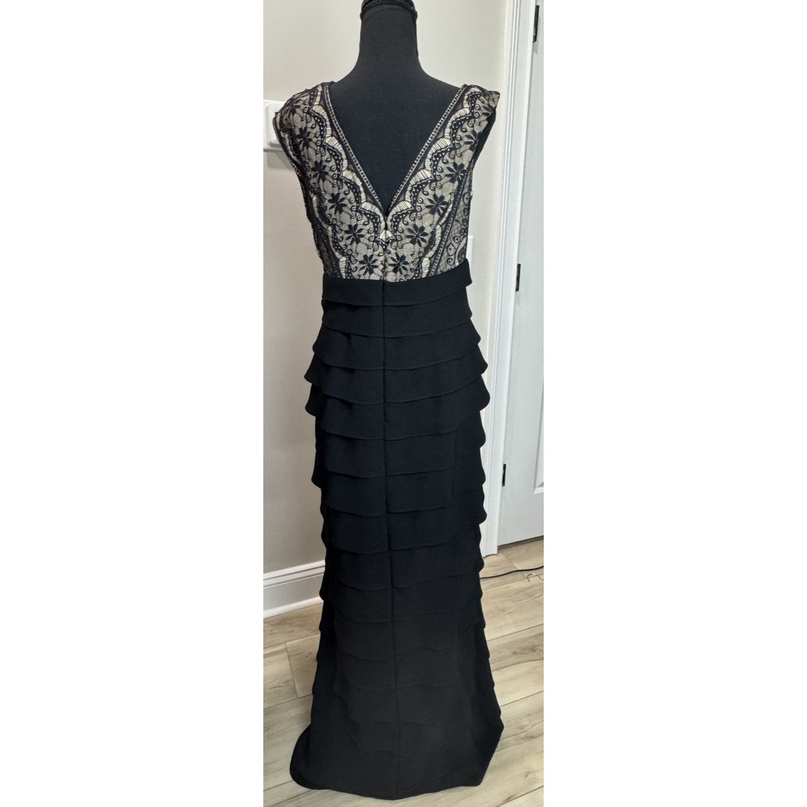 Other Vintage Lace Tiered Gown Jessica Howard Black Formal 12 Size XL / US 12-14 / IT 48-50 - 1 Thumbnail