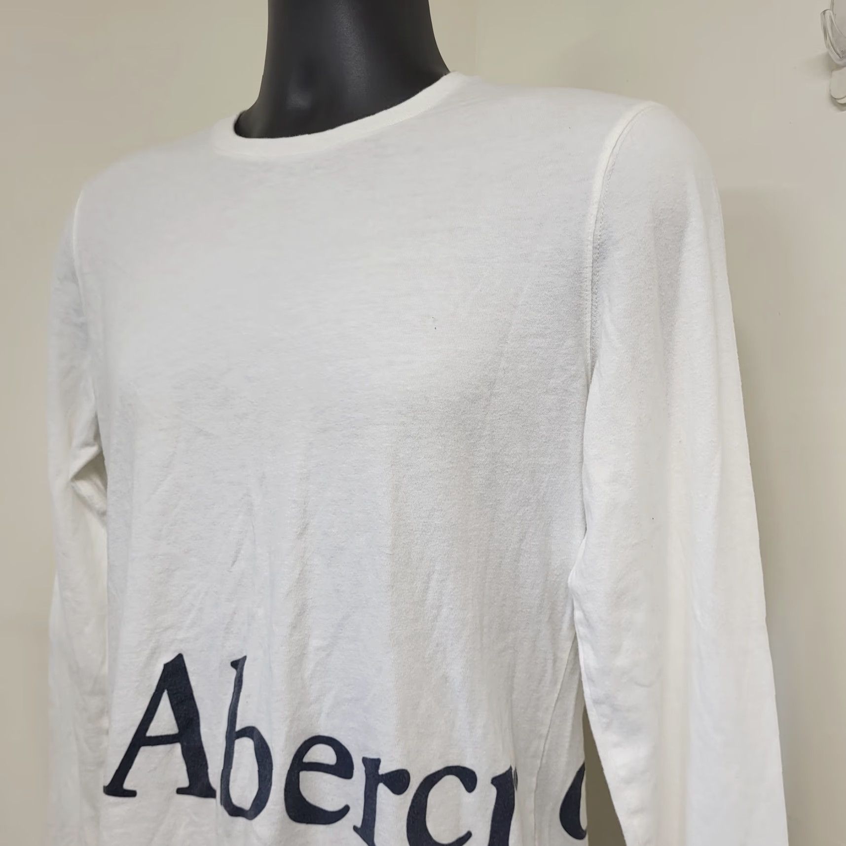 Abercrombie & Fitch VINTAGE Abercrombie & Fitch Shirt Unisex Adults Small Regular T-Shirt Long Sleeve Blue White Preppy Logo Size US S / EU 44-46 / 1 - 3 Thumbnail