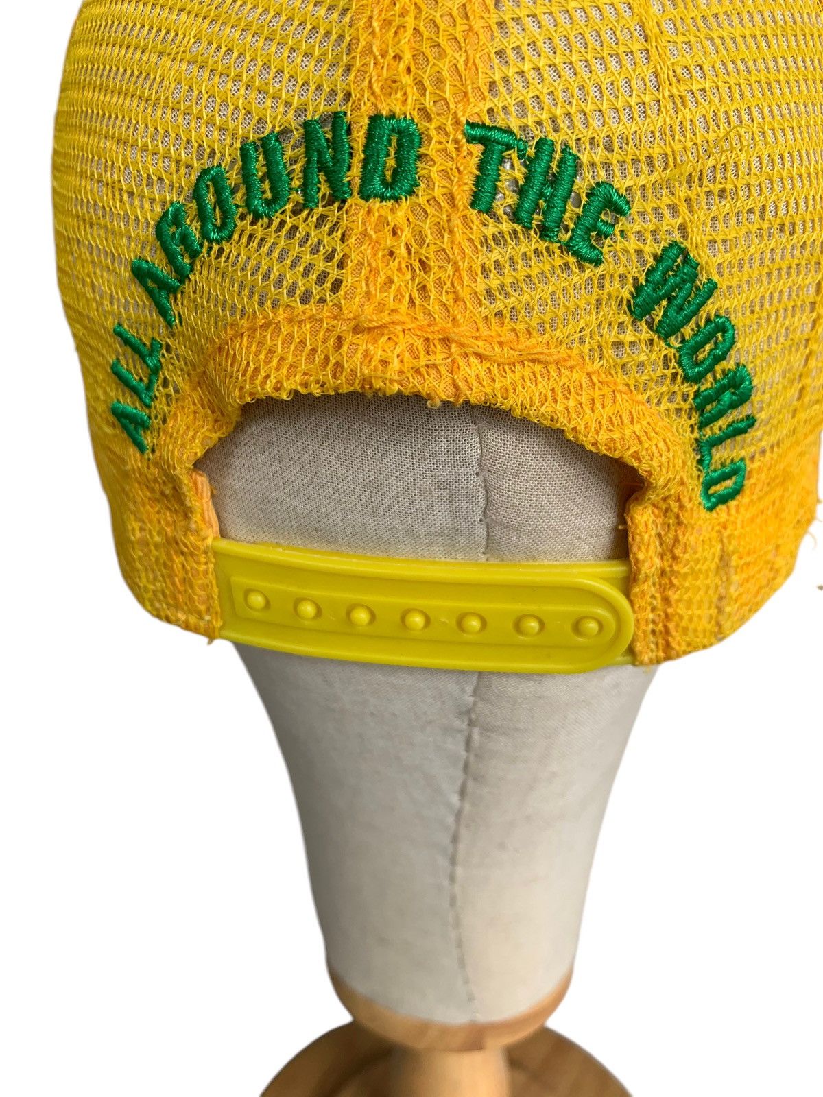 Dsquared2 DQUARED2 ALL AROUND THE WORLD TRUCKERS CAP Size ONE SIZE - 12 Thumbnail