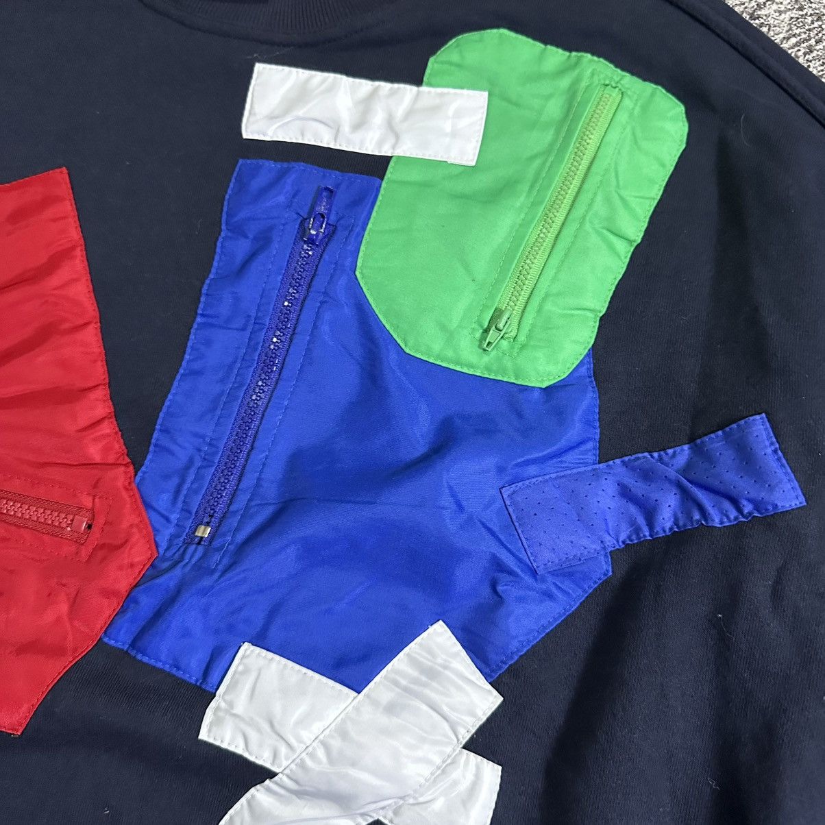 Christopher Shannon Rare Christopher Shannon Multi Pocket Crewneck Size US L / EU 52-54 / 3 - 3 Thumbnail
