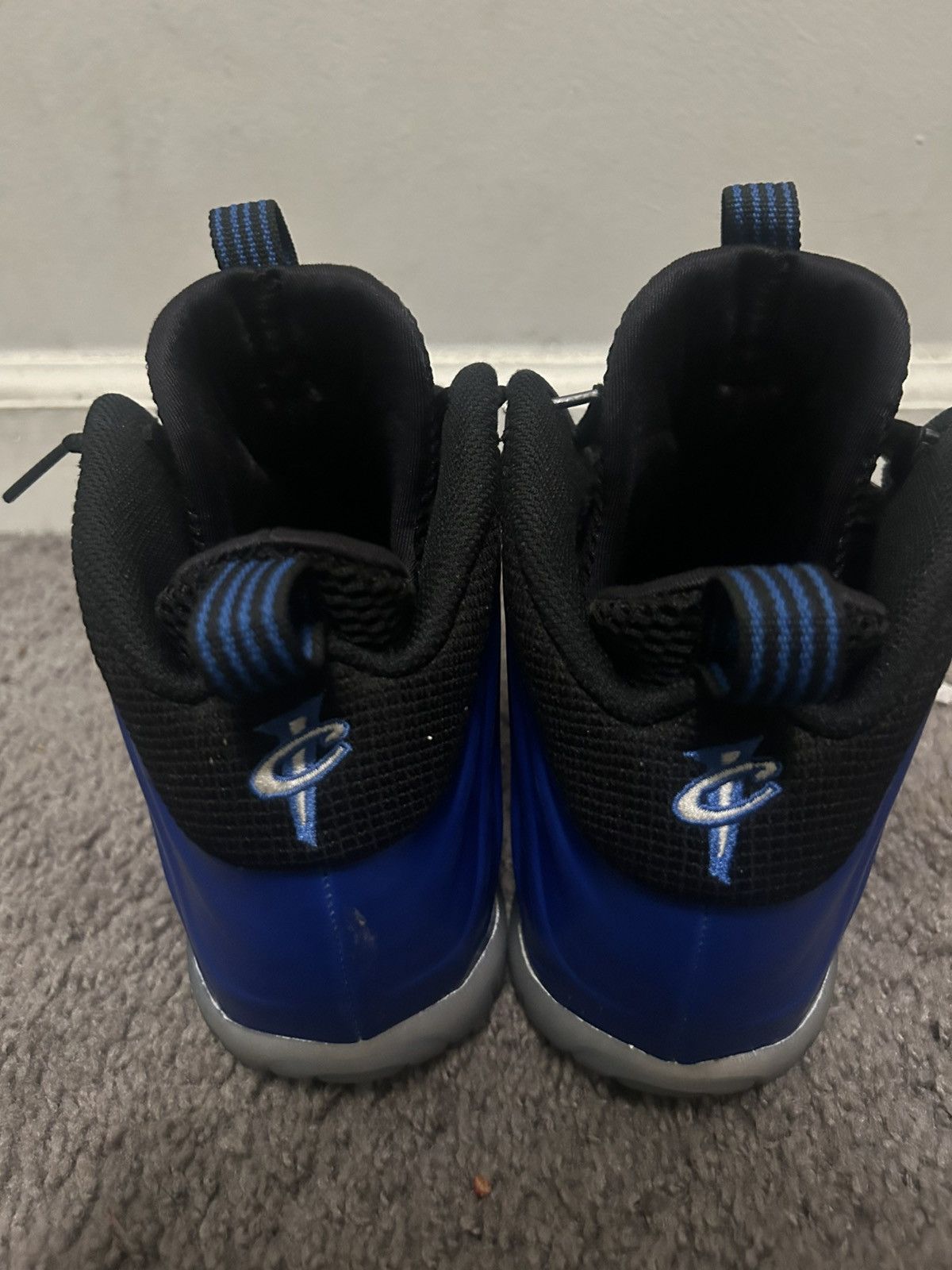 Nike AIR FOAMPOSITE ONE 'ROYAL' 2024 Size US 7 / EU 40 - 4 Thumbnail
