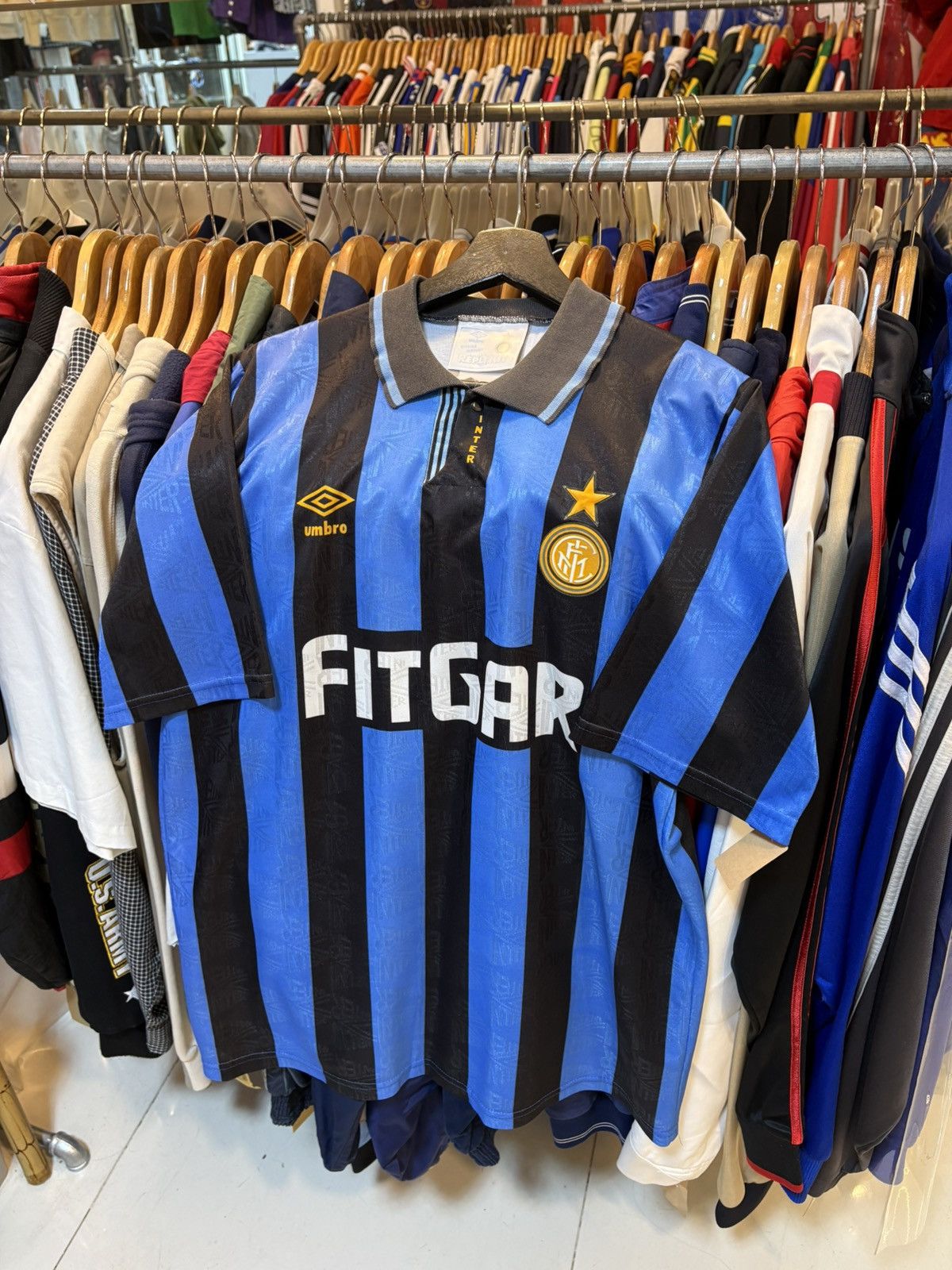 Umbro Vintage 1994-1995 Inter Milan Home Kit Size US L / EU 52-54 / 3 - 1 Thumbnail