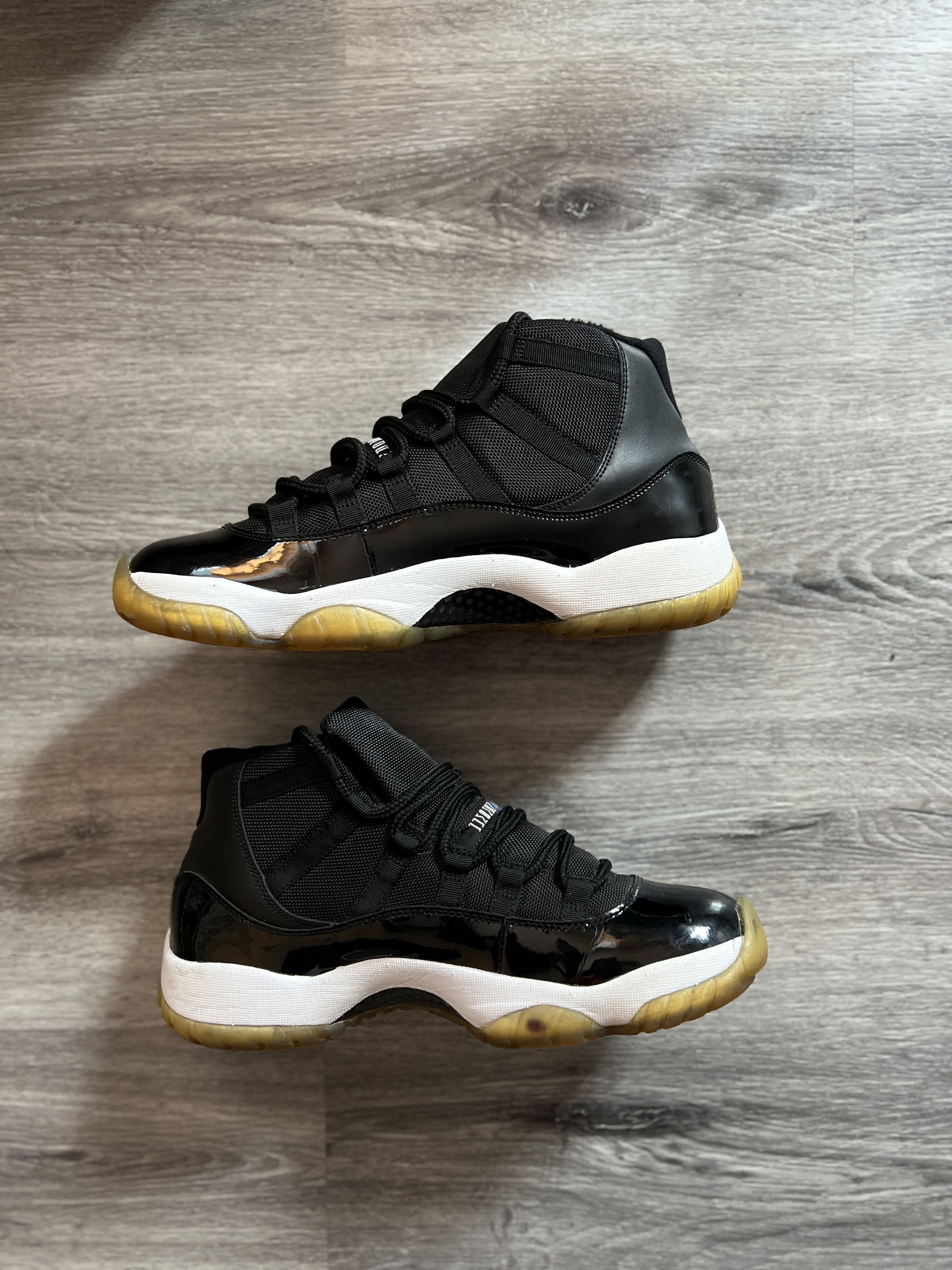 Jordan Brand Jordan 11 Retro Space Jam (2009) Size US 10.5 / EU 43-44 - 2 Thumbnail