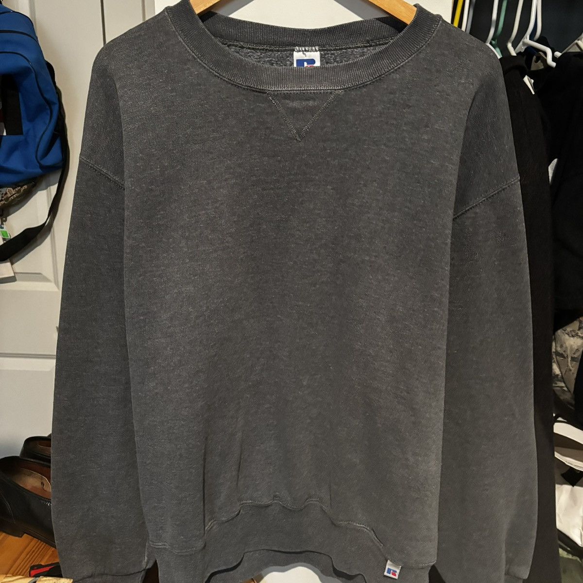 Russell Athletic Vintage 1990s Russell Athletic Charcoal Grey Blank Crewneck Size US L / EU 52-54 / 3 - 1 Thumbnail