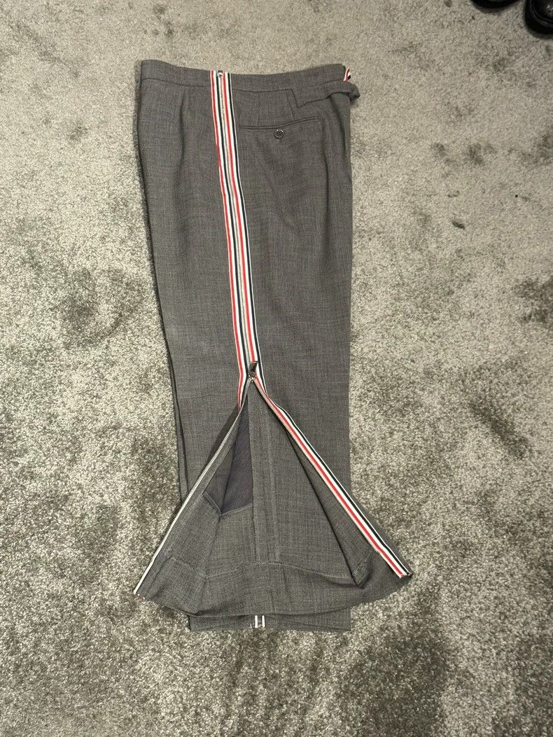 Thom Browne Thom Browne size1 Side three-color label zipper trousers Size 38R - 7 Thumbnail
