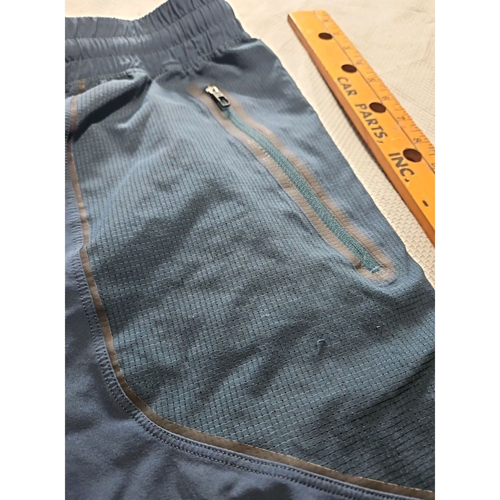 Lululemon Lululemon Shorts Mens M Blue License Train Inseam Drawstring Zip Size US 31 - 5 Thumbnail