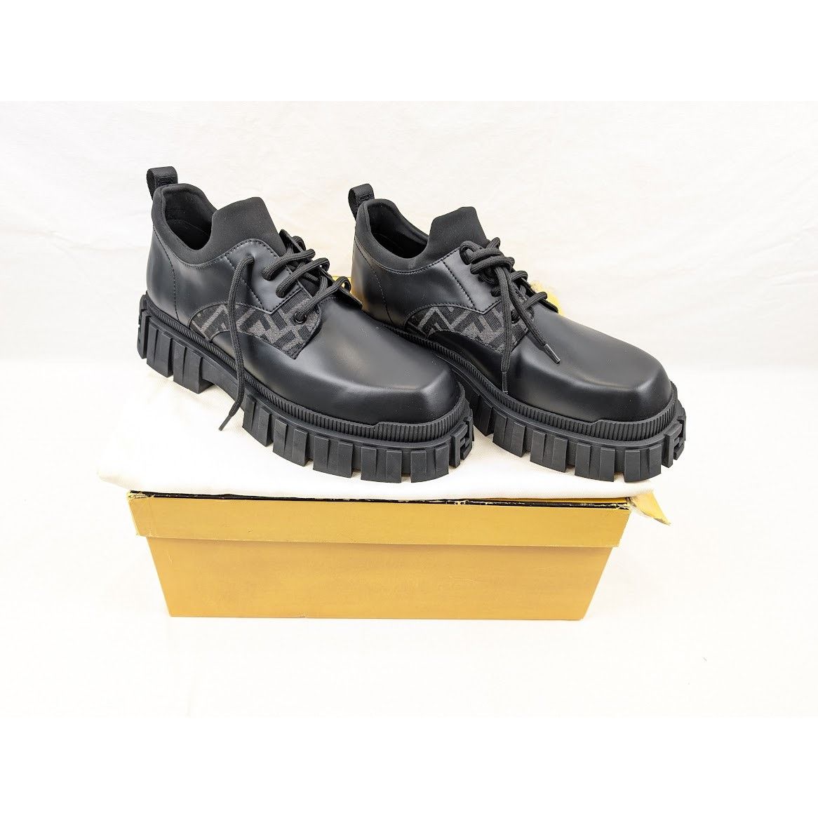 Fendi o1rshd1 Men's Lace Up Fabric Calf Leather Boots Shoe in Nero Size US 11 / EU 44 - 21 Thumbnail