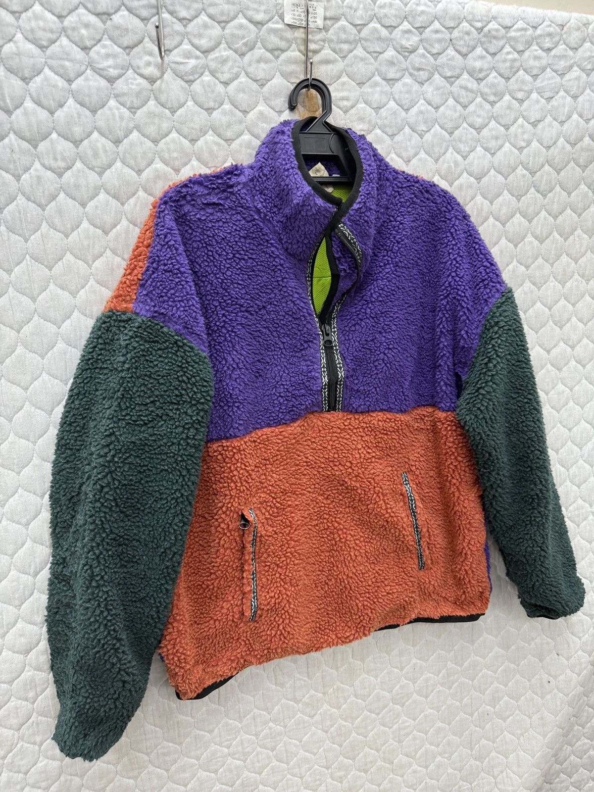 Japanese Brand 🔥🔥💥STEALS TITICACA DEEP PILE PULLOVER Size M / US 6-8 / IT 42-44 - 2 Thumbnail