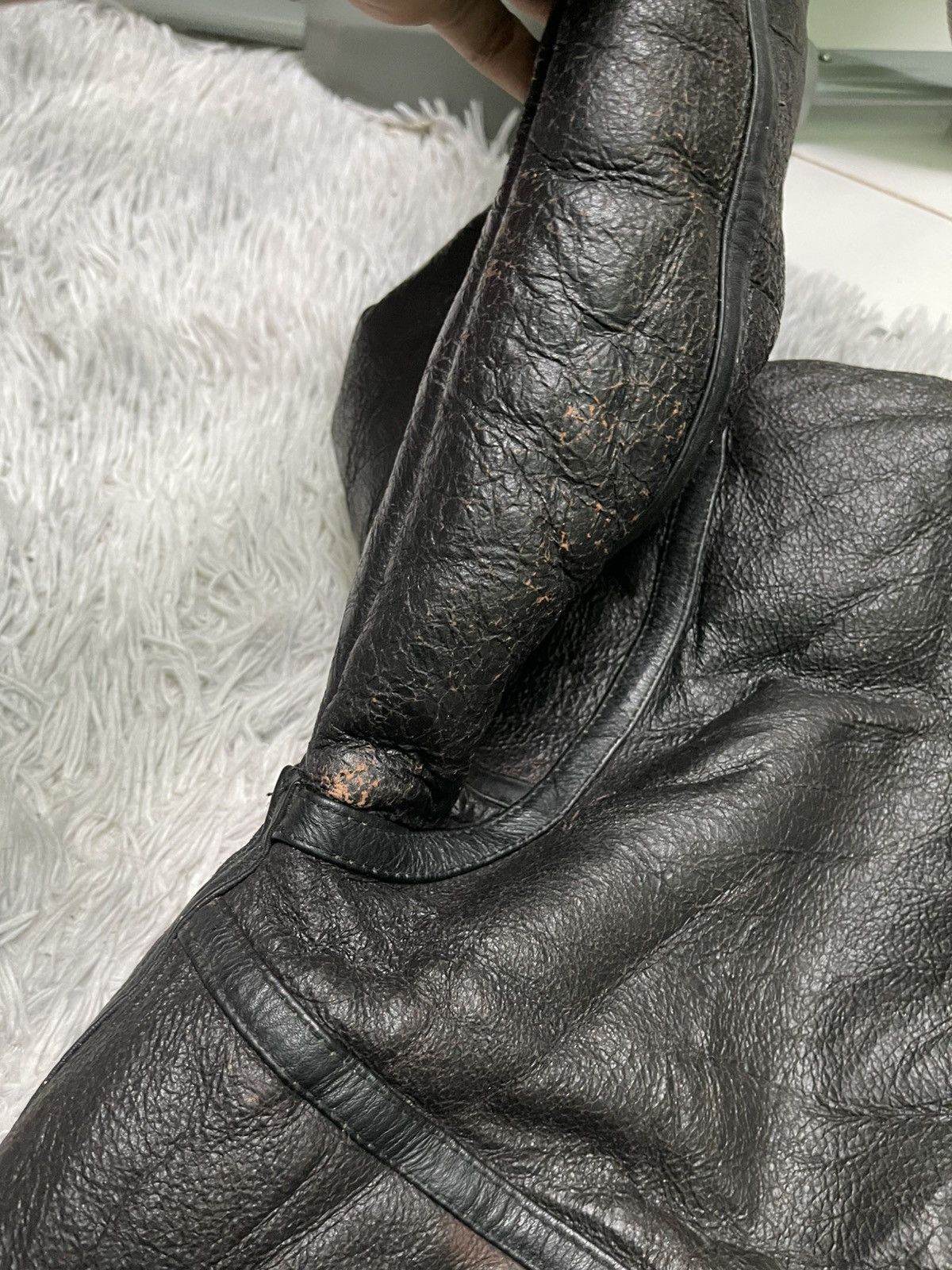 Kanye West Vintage USAF SheepSkin B-3 Jacket As Wear by Kanye West Size US S / EU 44-46 / 1 - 19 Thumbnail