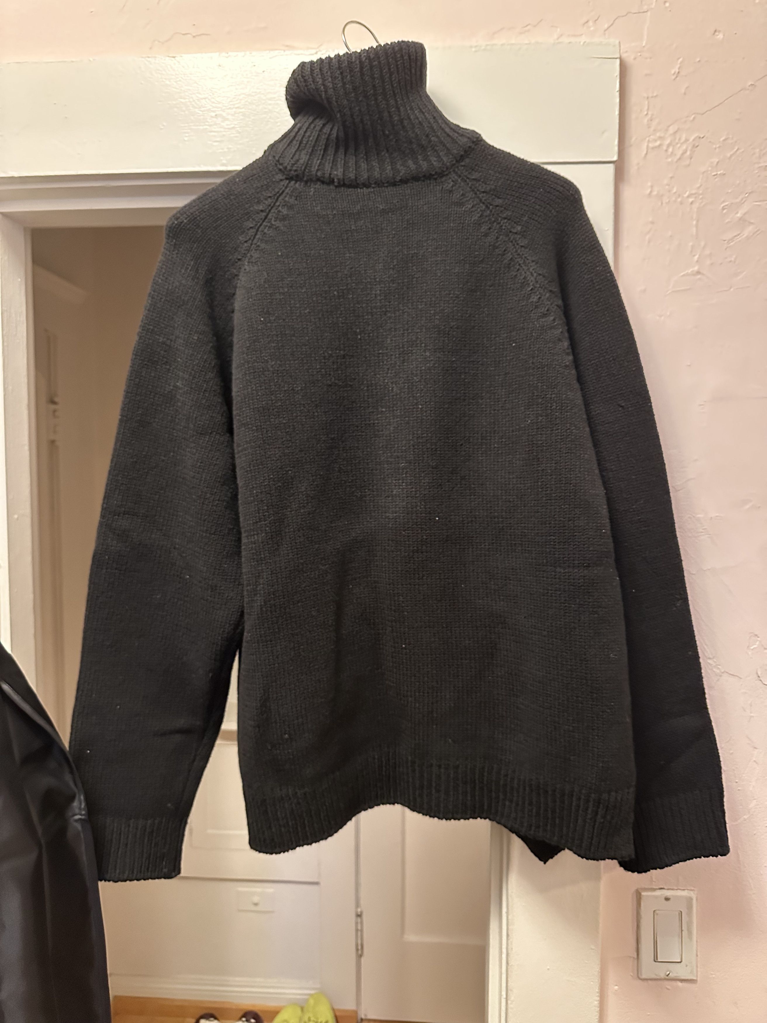 D by D Black Zip Hem Turtleneck Size US M / EU 48-50 / 2 - 2 Thumbnail