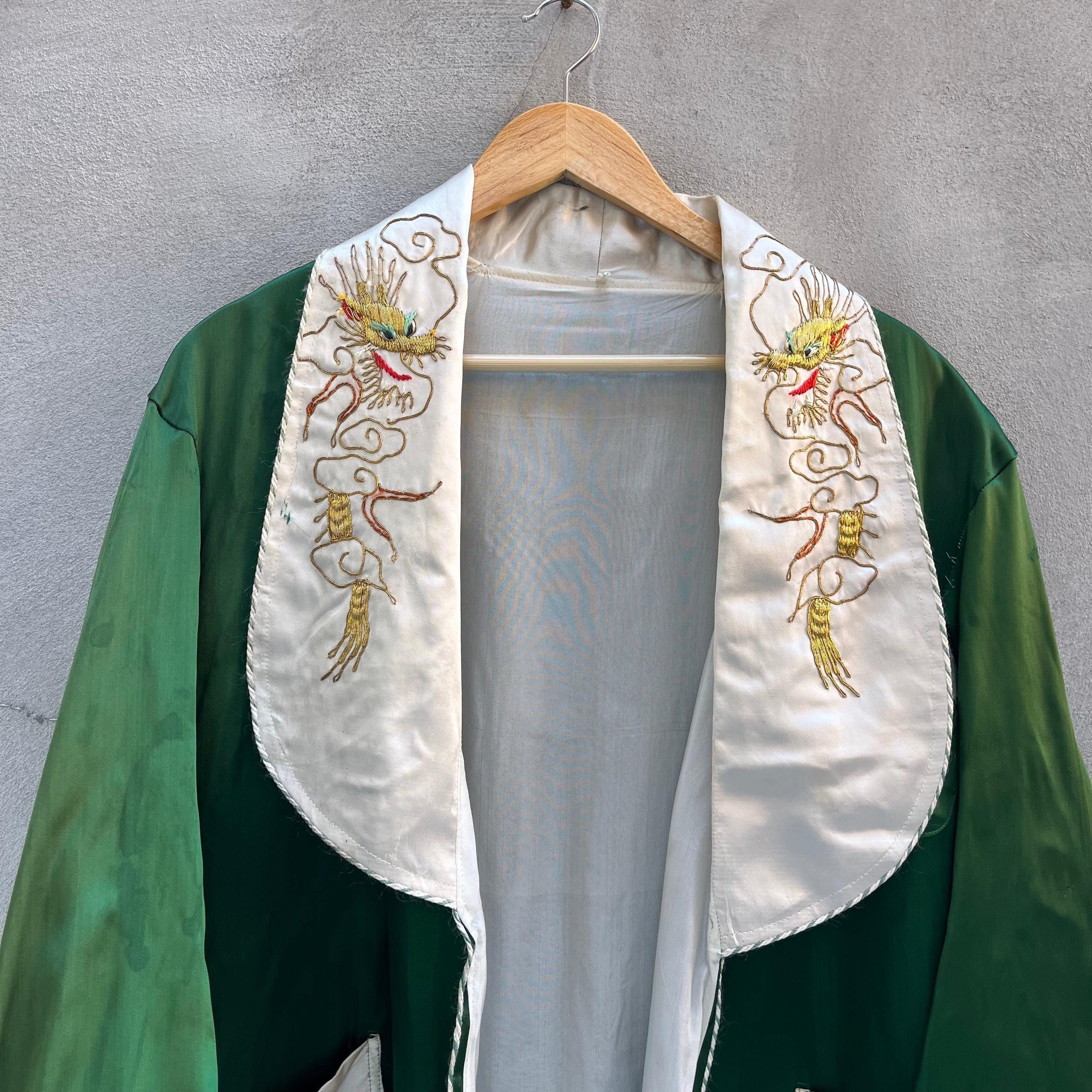 Vintage 50's Vintage Satin Souvenir Dragon Embroidered Robe Size US L / EU 52-54 / 3 - 6 Thumbnail