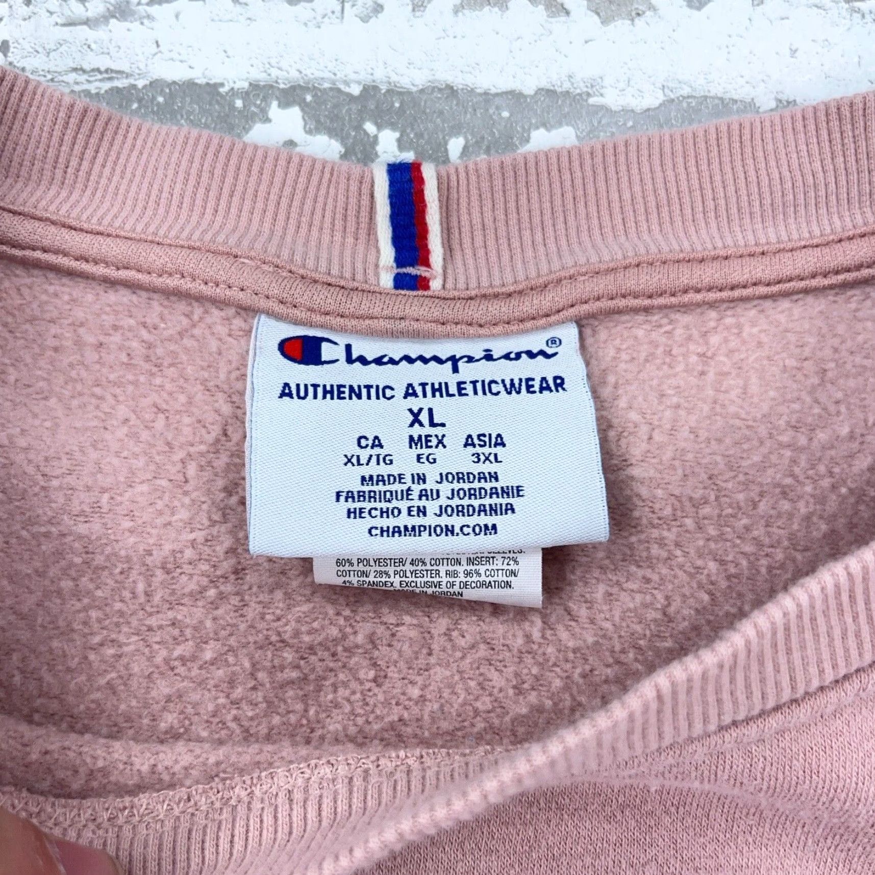 Champion Champion Sweatshirt Women XL Pink White Crew Neck Sweater Blank Plain Retro Size XL / US 12-14 / IT 48-50 - 3 Thumbnail