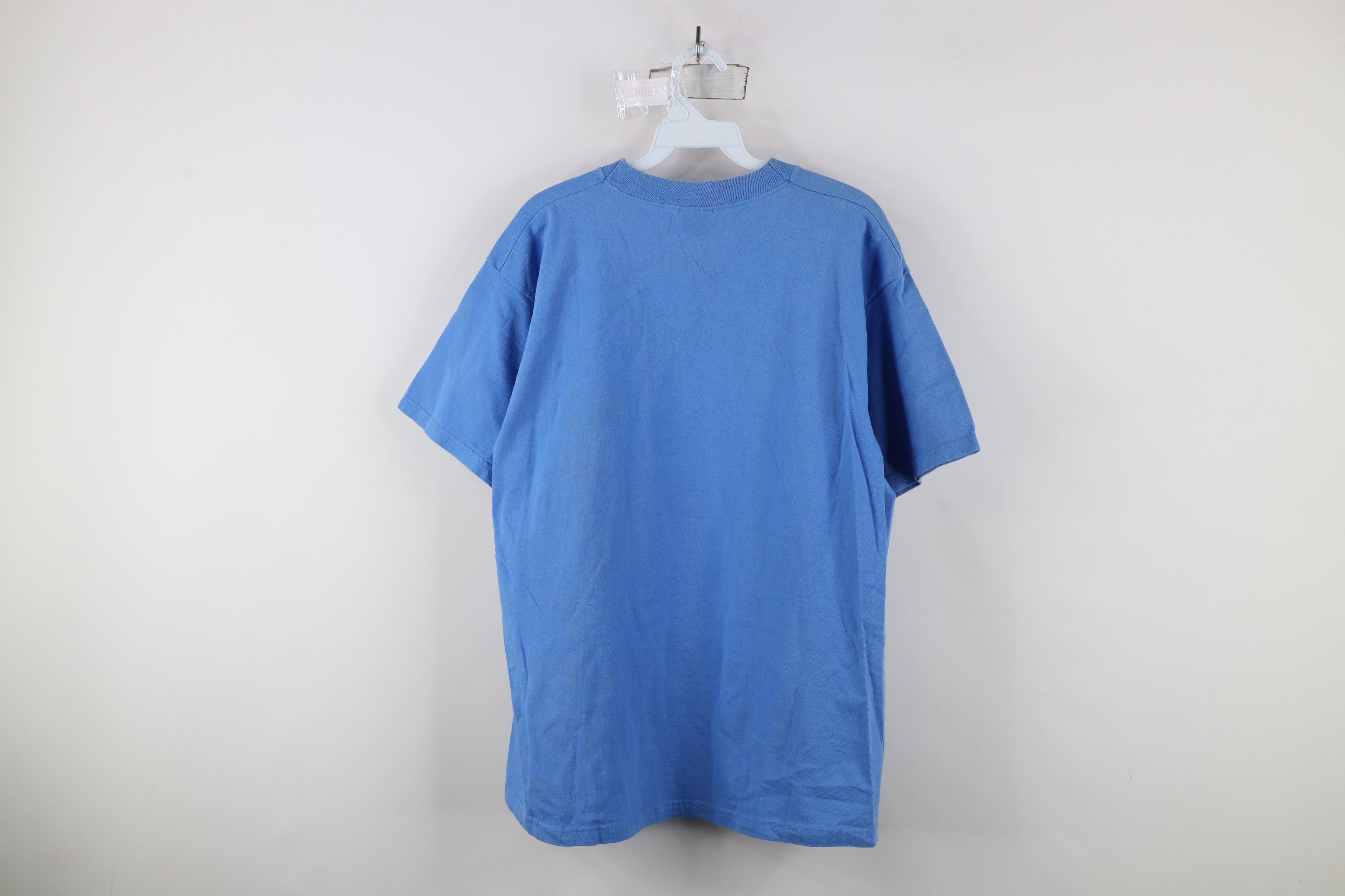Vintage Vintage 90s Clarks Grill American Bandstand T-Shirt Blue Size US L / EU 52-54 / 3 - 12 Thumbnail