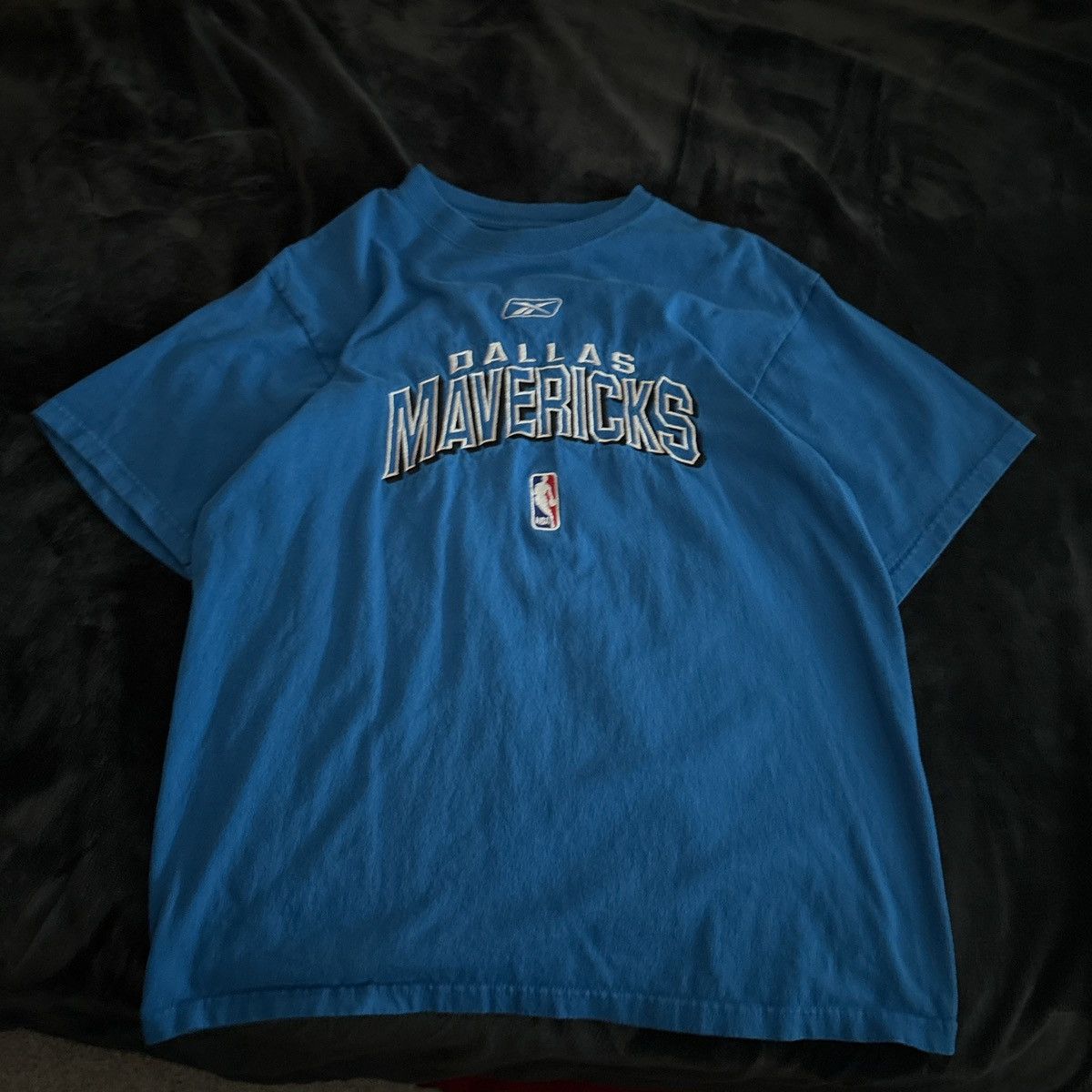 Reebok Y2K NBA Dallas Mavericks stitched tee Size US M / EU 48-50 / 2 - 1 Thumbnail