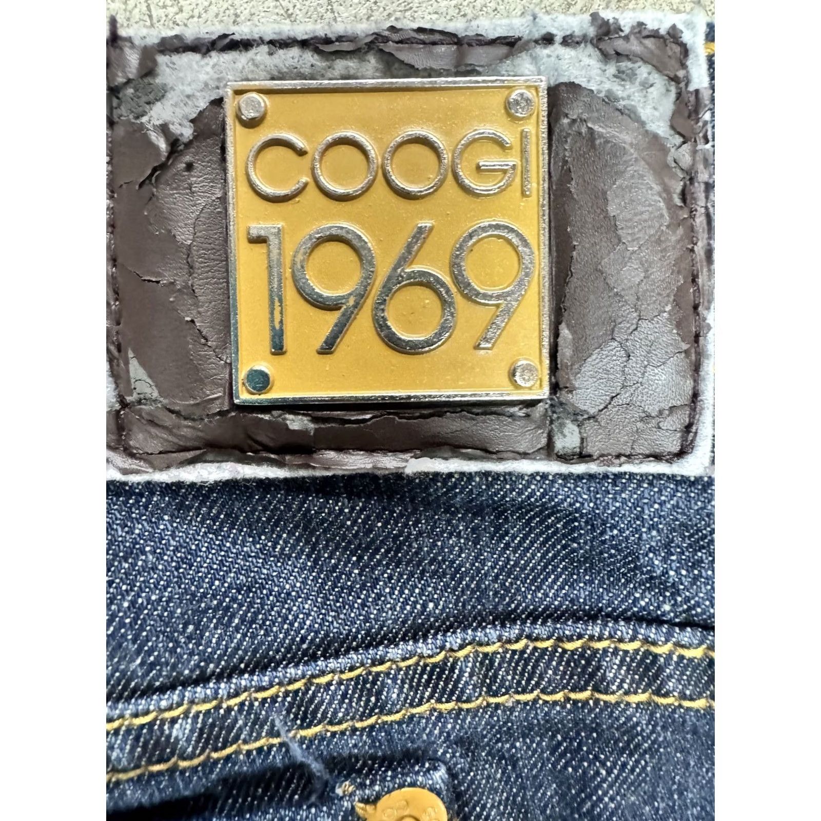 Coogi VINTAGE COOGI Australia Men's Jeans Straight 40W 35L Dark Blue Denim Relaxed Logo Embroidered 1969 Boys Mens Size US 40 / EU 56 - 5 Thumbnail