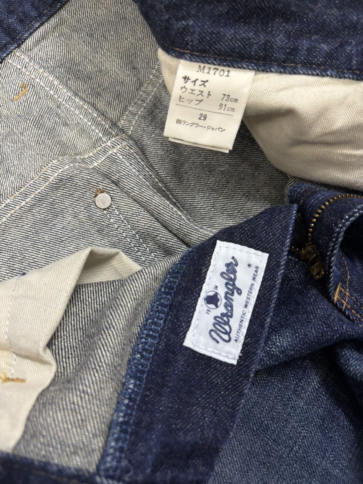 Wrangler Vintage Wrangler Selvedge Blue Wash Baggy Distressed Jeans Size US 29 - 19 Thumbnail