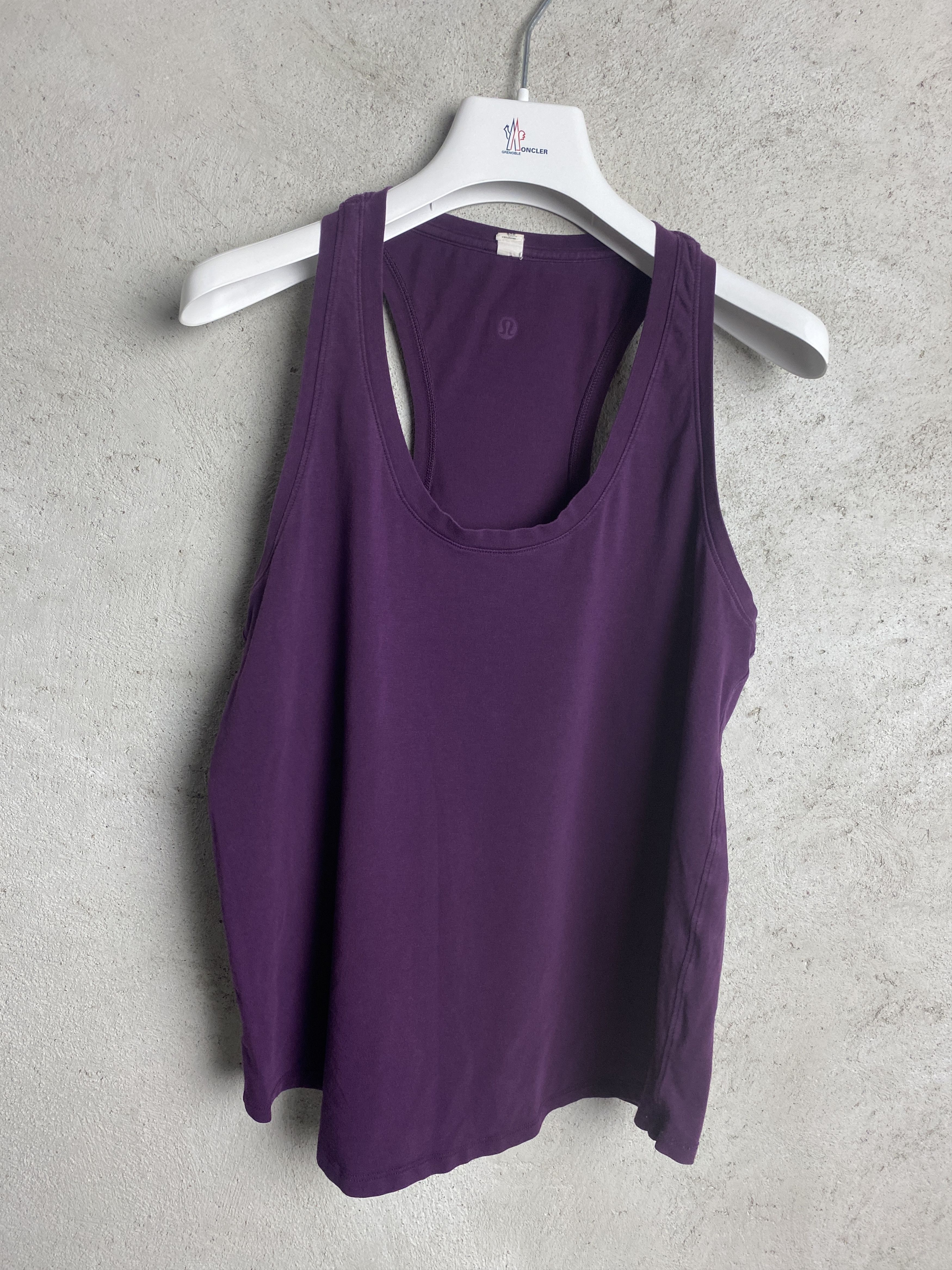 Lululemon Lululemon tank top t-shirt tee gym pilates yoga pilates Size M / US 6-8 / IT 42-44 - 2 Thumbnail