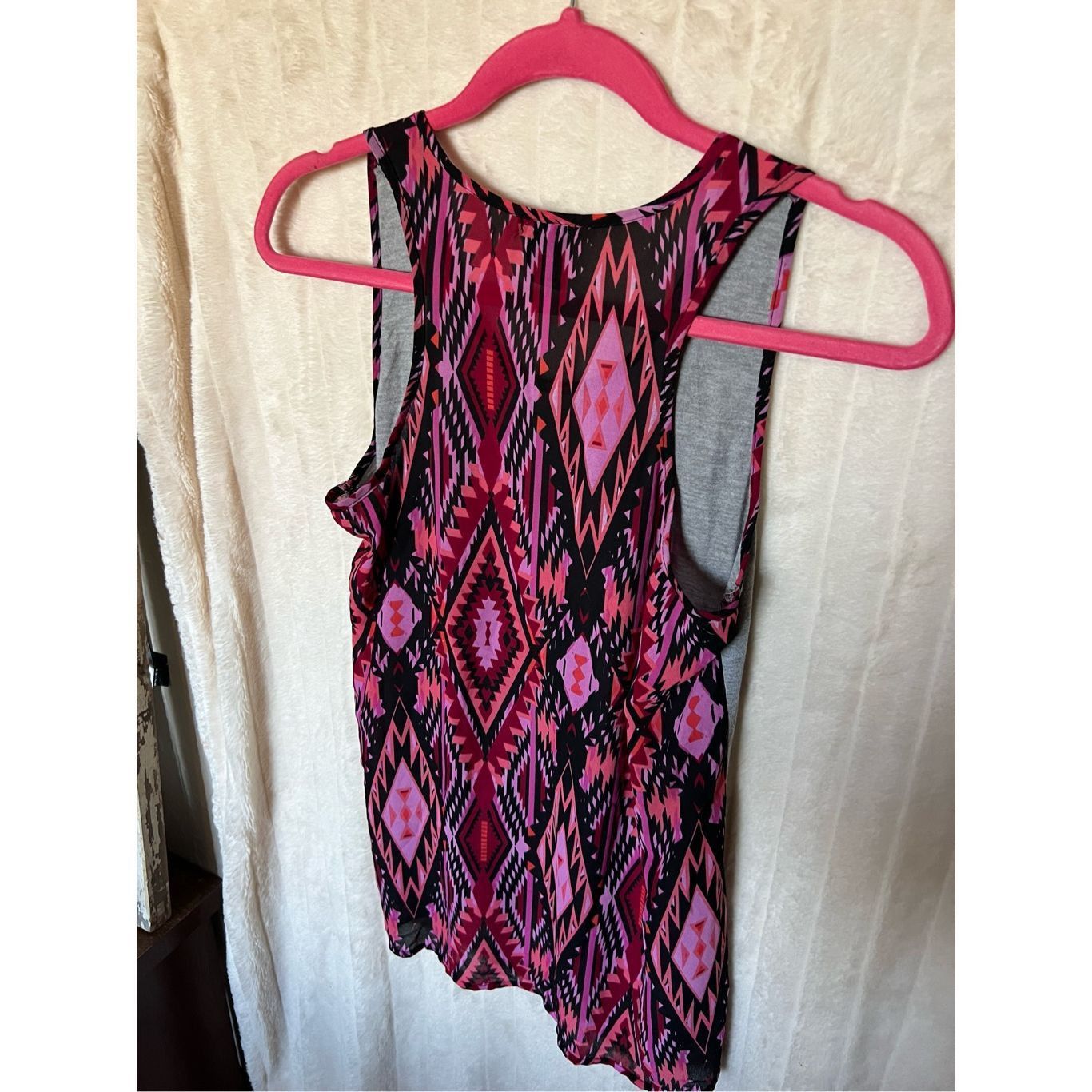 rue21 Rue 21 Grey & Patterned Tank Top Woman’s Size Medium Size M / US 6-8 / IT 42-44 - 6 Thumbnail