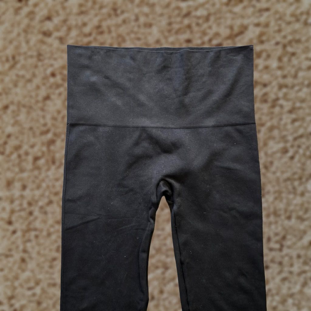 Spanx Spanx Leggings Womens XL Black Look At Me Now Stretch Shaping Yoga Comfort Activewear Athleisure Size 40" / US 18 - 1 Thumbnail