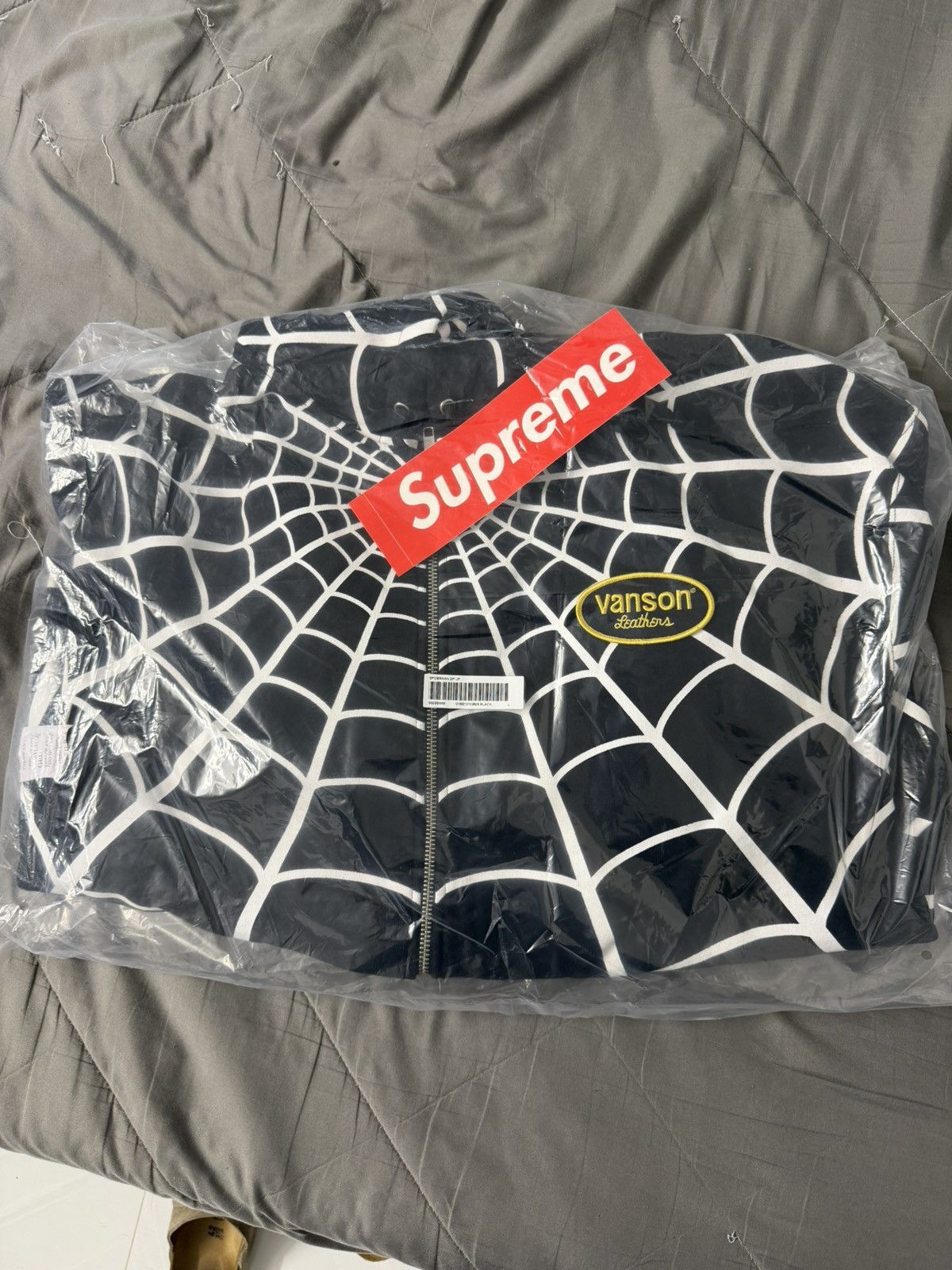Supreme × Vanson Leathers Supreme x Vanson x Spider-Man Hooded Sweatshirt Size US L / EU 52-54 / 3 - 1 Preview