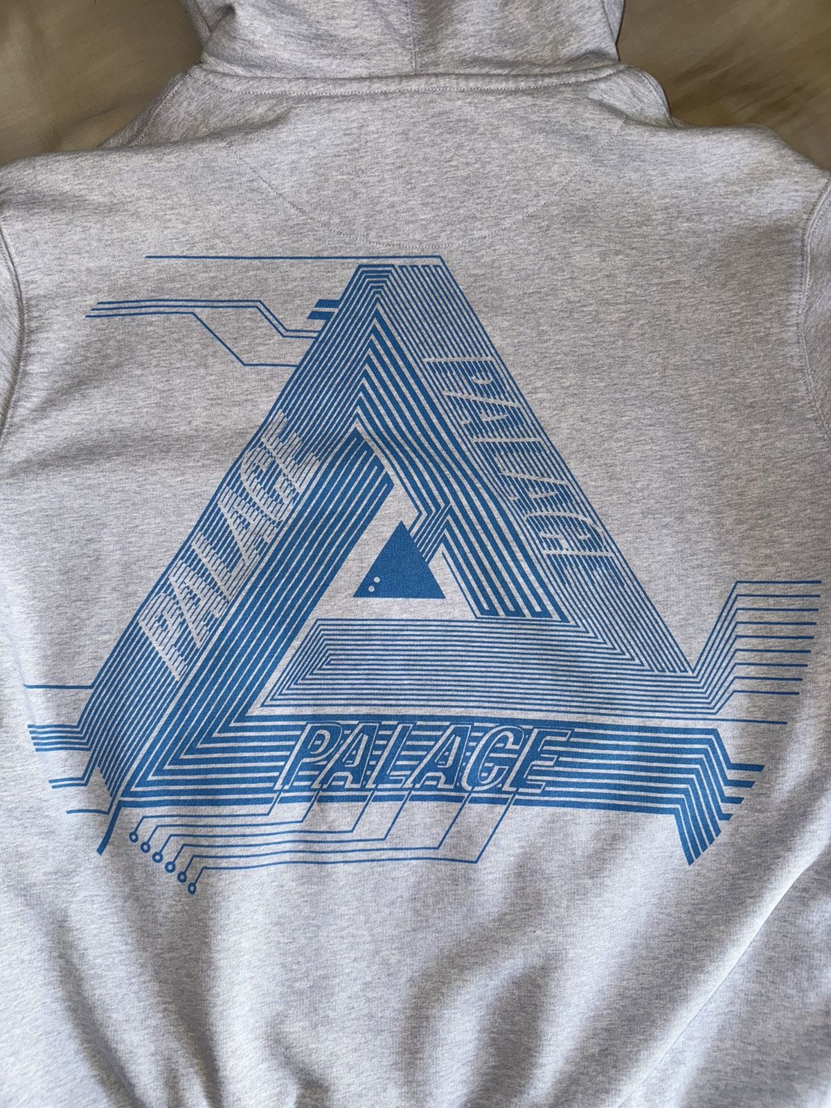 Palace Palace Surkit Hood Size Large- Gray Size US L / EU 52-54 / 3 - 5 Thumbnail
