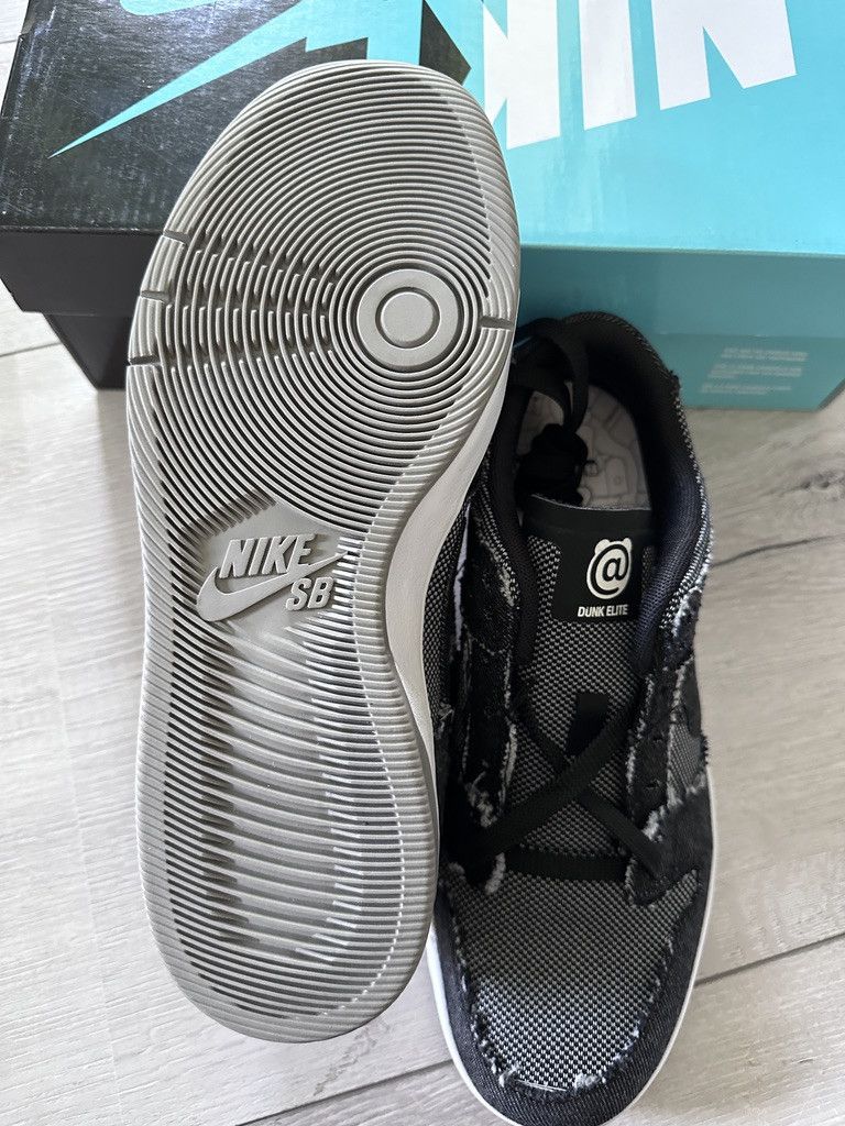 Nike SB NIKE SB zoom dunk low elite QS 8 be@rbrick bearbrick Size US 8 / EU 41 - 9 Thumbnail