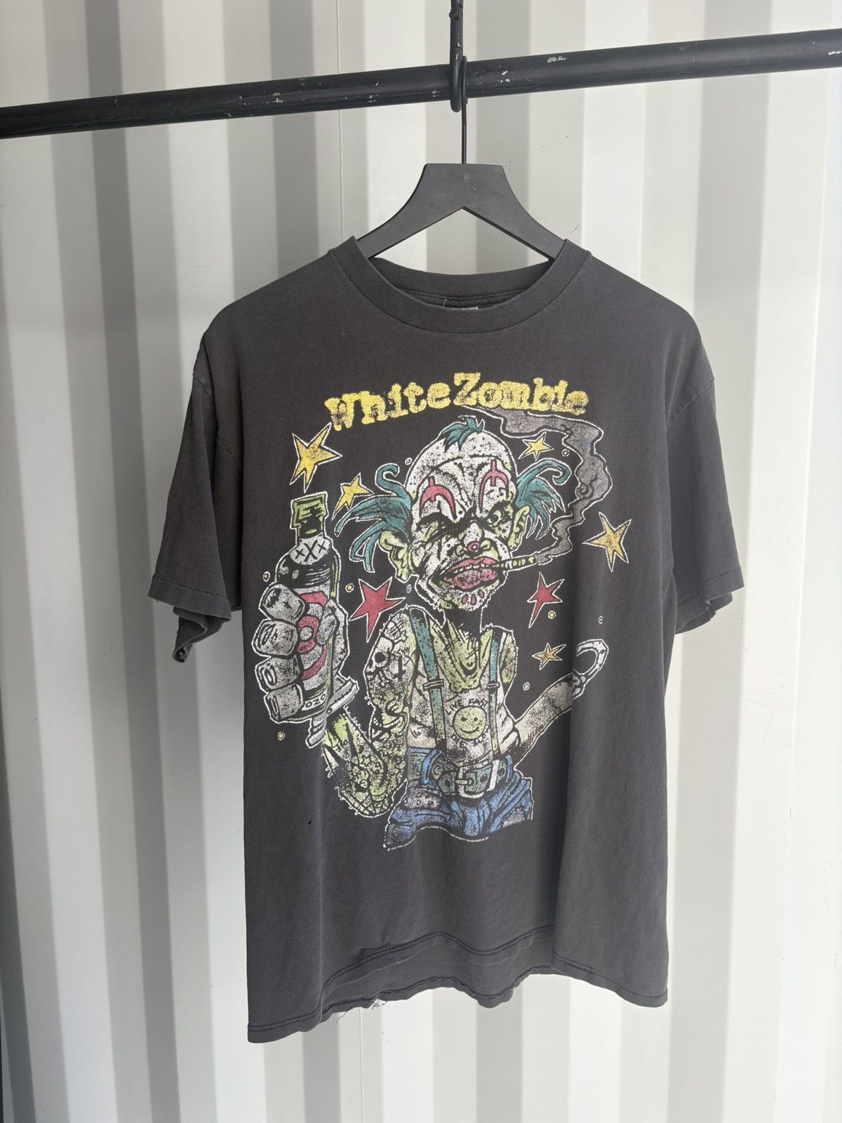 Band Tees Vintage White Zombie Shirt Faded Distressed GRUNGE Band Size US XL / EU 56 / 4 - 1 Thumbnail