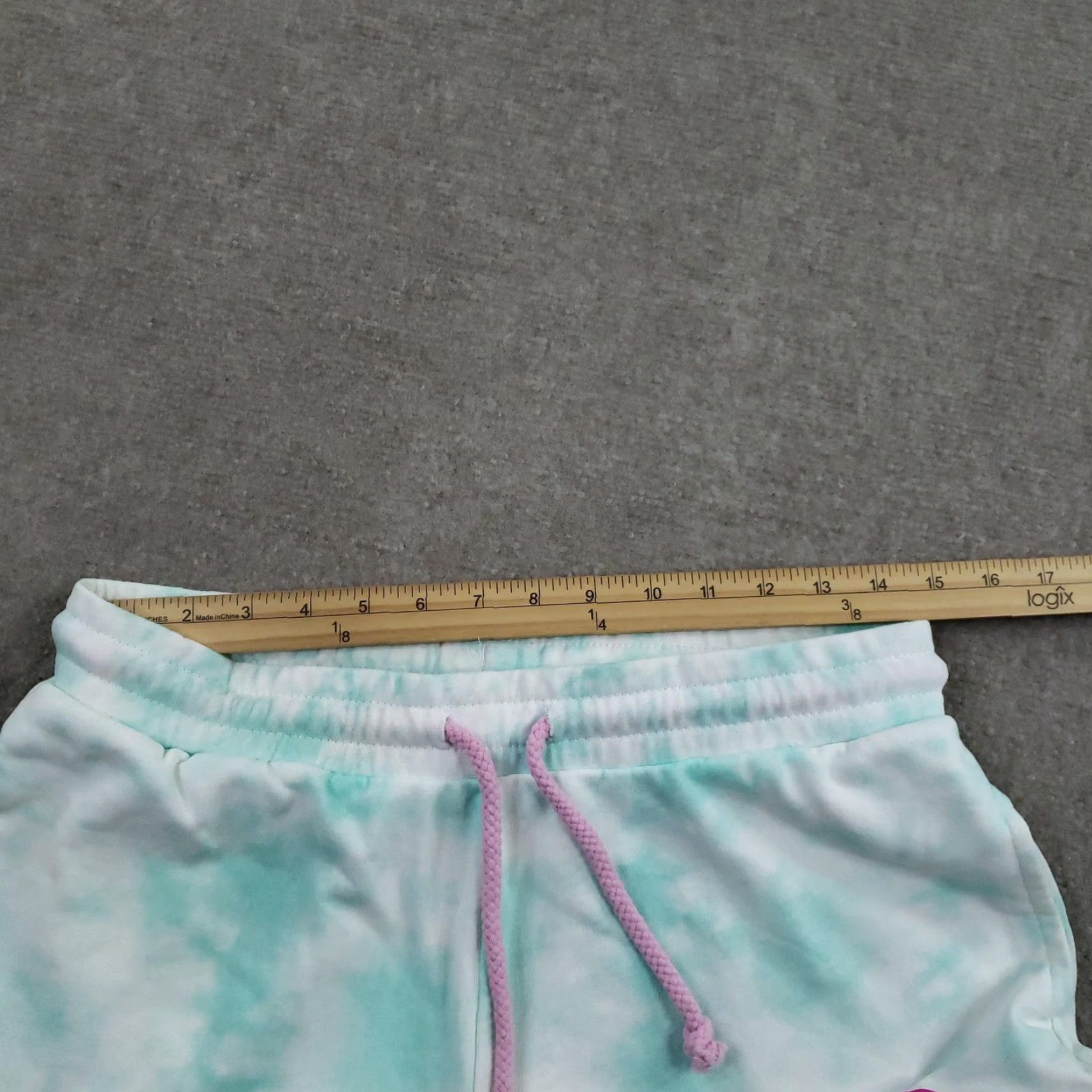 Vintage Care Bears Shorts Womens Large Green Tie Dye French Terry Lounge Rainbow Cartoon Size 36" / US 14 / IT 50 - 6 Thumbnail