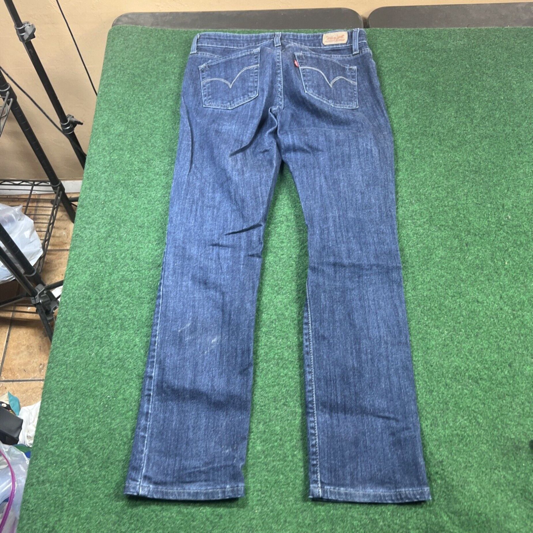 Levi's Levis Jeans Womens Blue Mid Rise Skinny Medium Wash Denim 32x30 Size 24" / US 00 / IT 34 - 1 Thumbnail