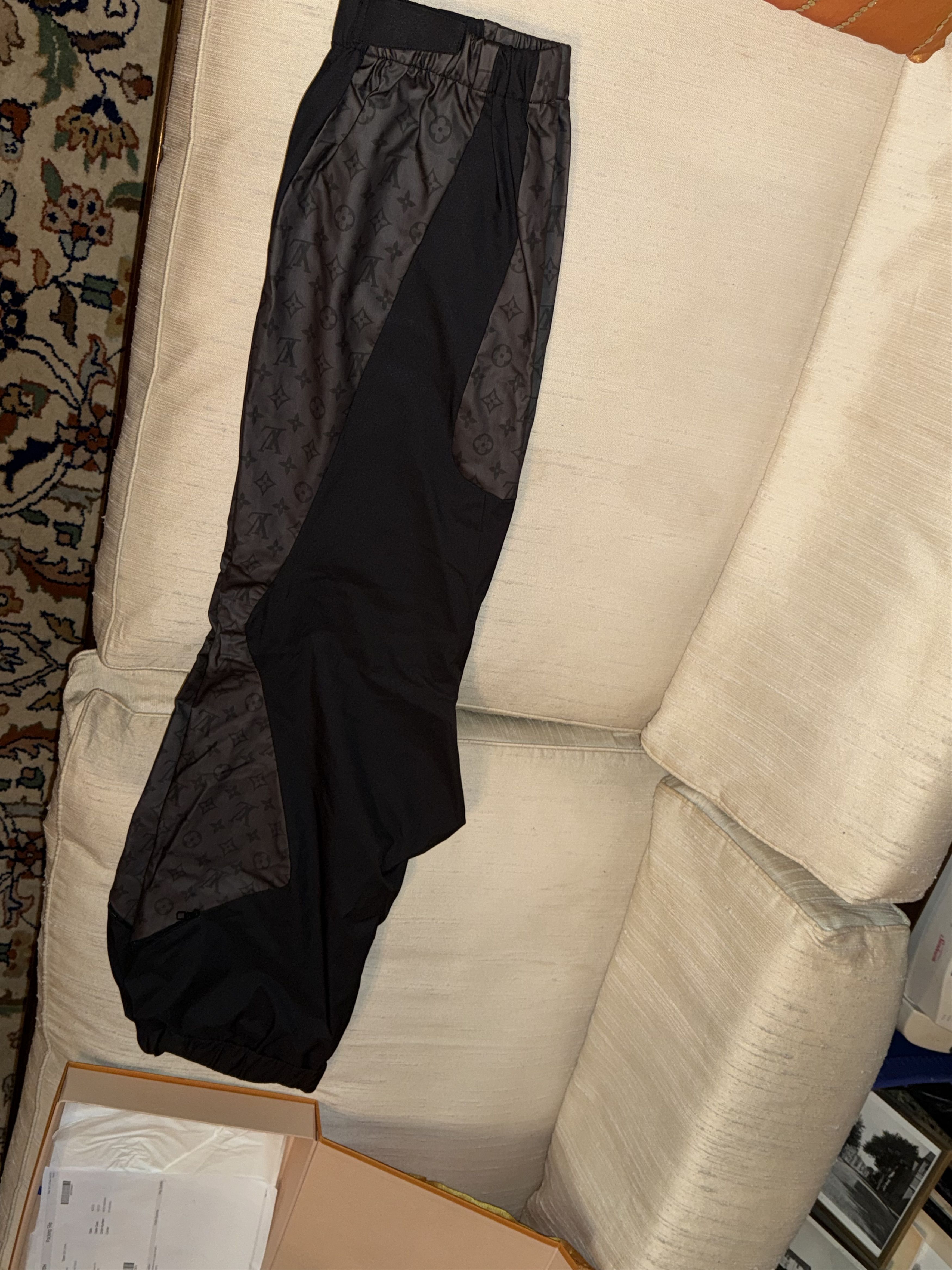 Louis Vuitton Sporty Trouser Size US 44 / EU 60 - 6 Thumbnail
