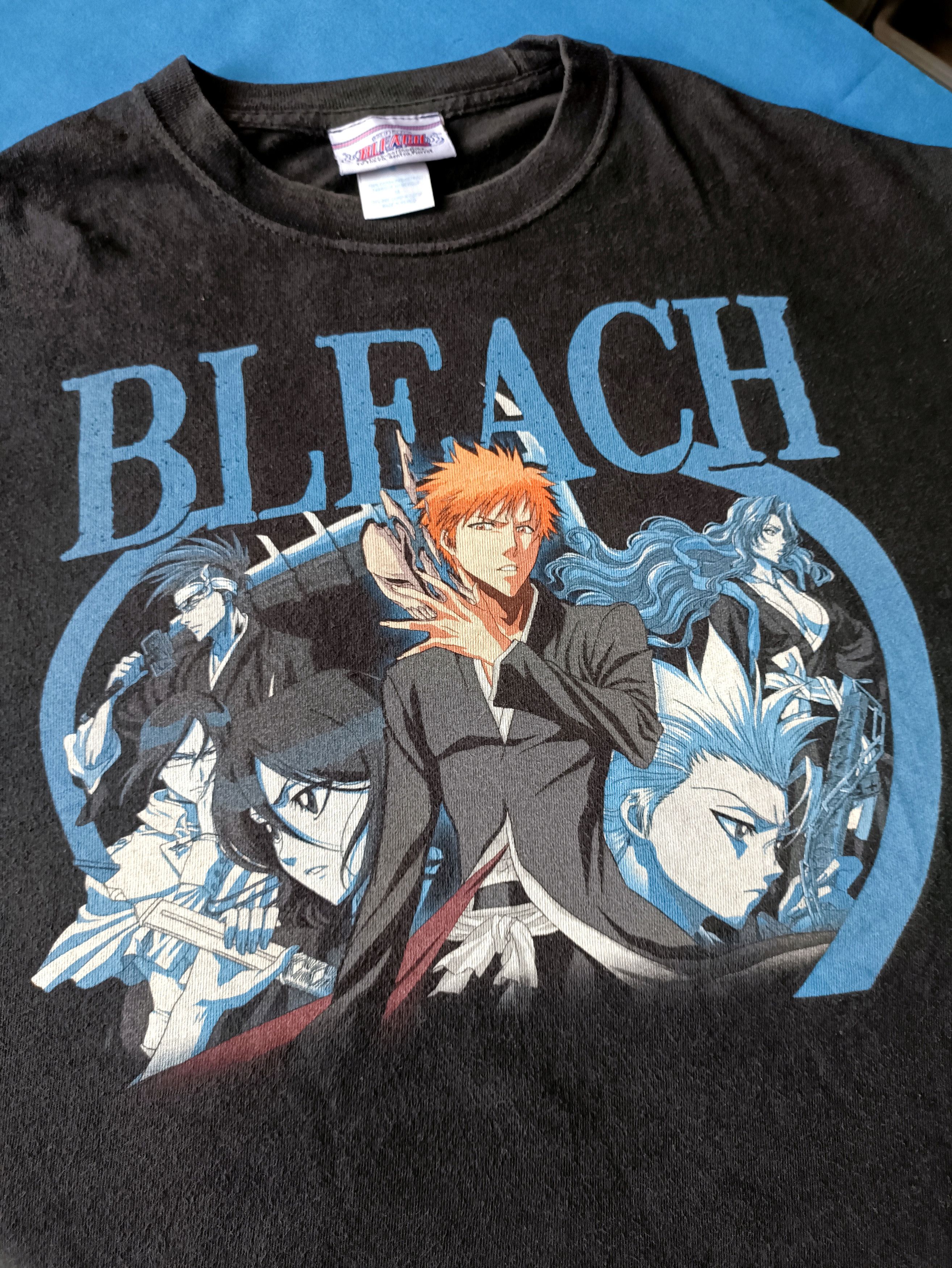 Anime VINTAGE BLEACH ANIME Size US M / EU 48-50 / 2 - 2 Thumbnail