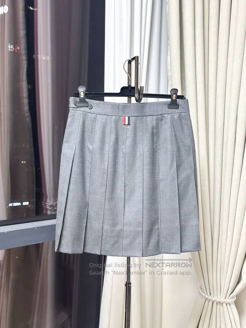 Thom Browne Thom Browne Gray Pleated Skirt Size 27" / US 4 / IT 40 - 5 Thumbnail