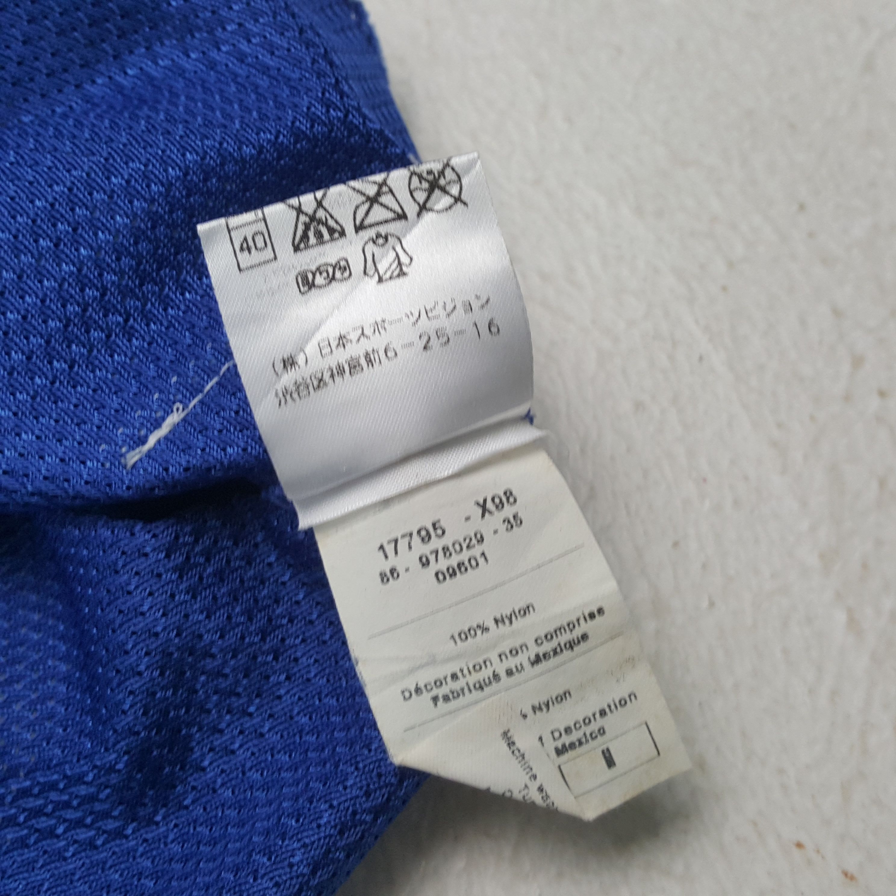 NBA Vintage Sixers Allen Iverson Philadelphia NBA Jersey RR5 Size US L / EU 52-54 / 3 - 7 Thumbnail
