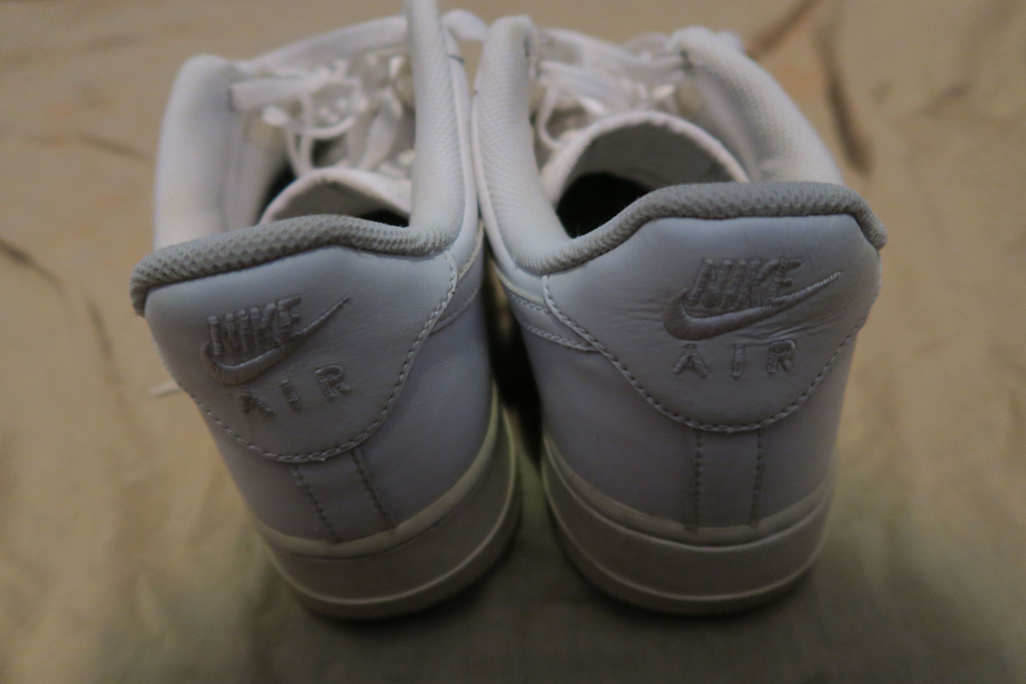 Nike Nike Air Force 1 Low Triple White Retro Men's Size 11 Size US 11 / EU 44 - 2 Thumbnail