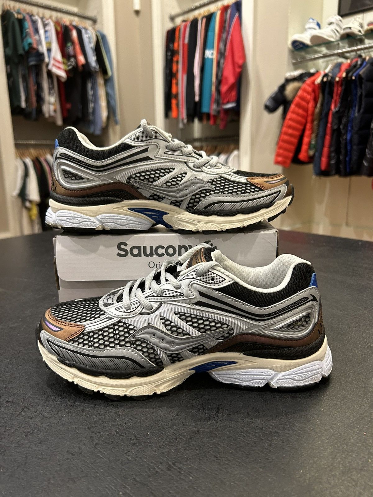 Saucony Saucony Size US 5 / EU 37 - 1 Thumbnail