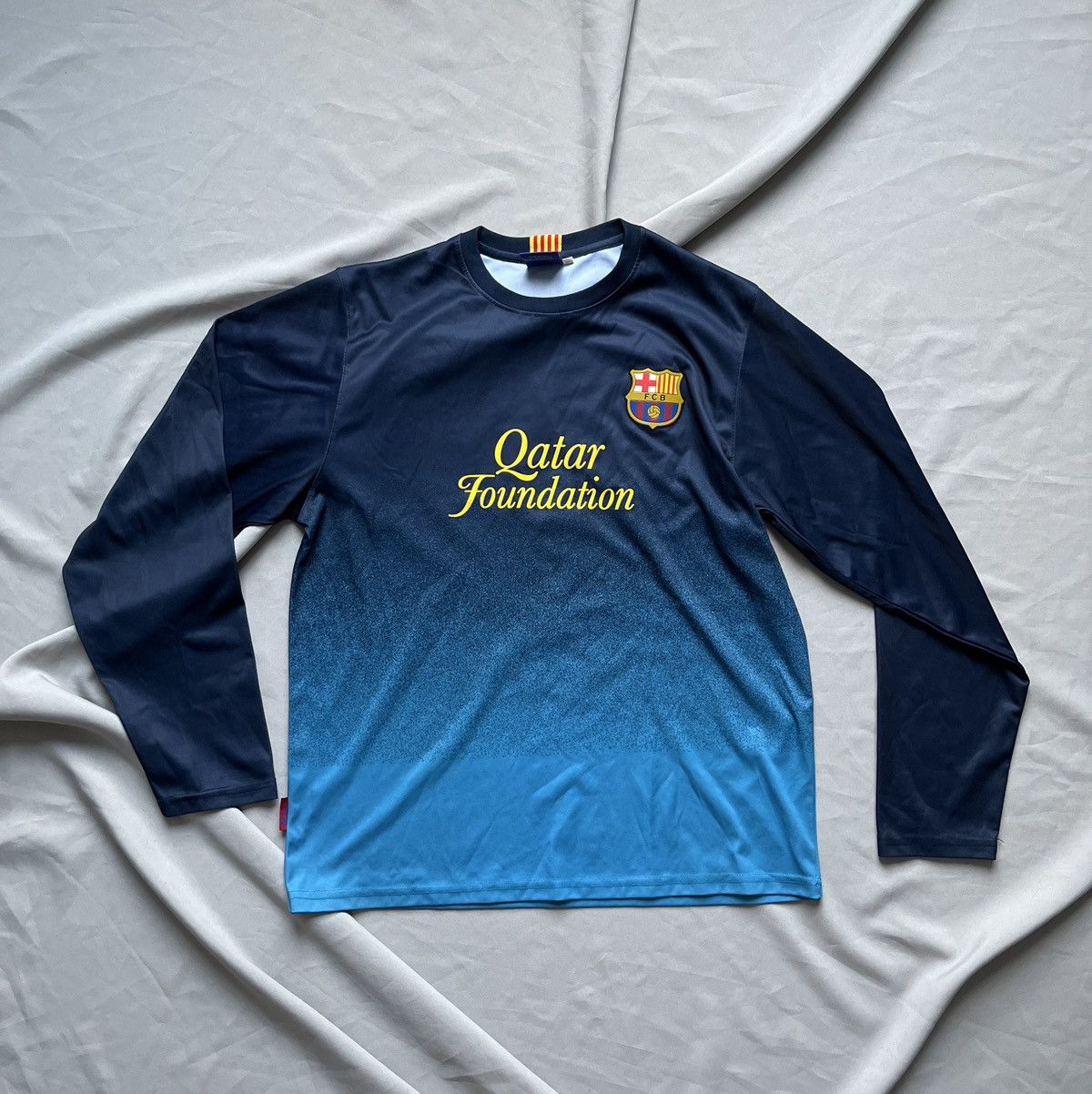 Other F.C. Barcelona V.Valdes Qatar Foundation Long Sleeve Jersey Size US L / EU 52-54 / 3 - 1 Thumbnail